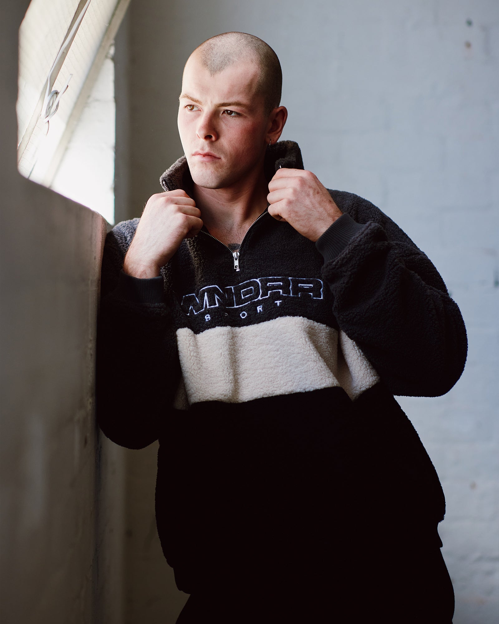 STARTER 1/4 ZIP POLAR FLEECE SWEAT - FADED BLACK/BLACK