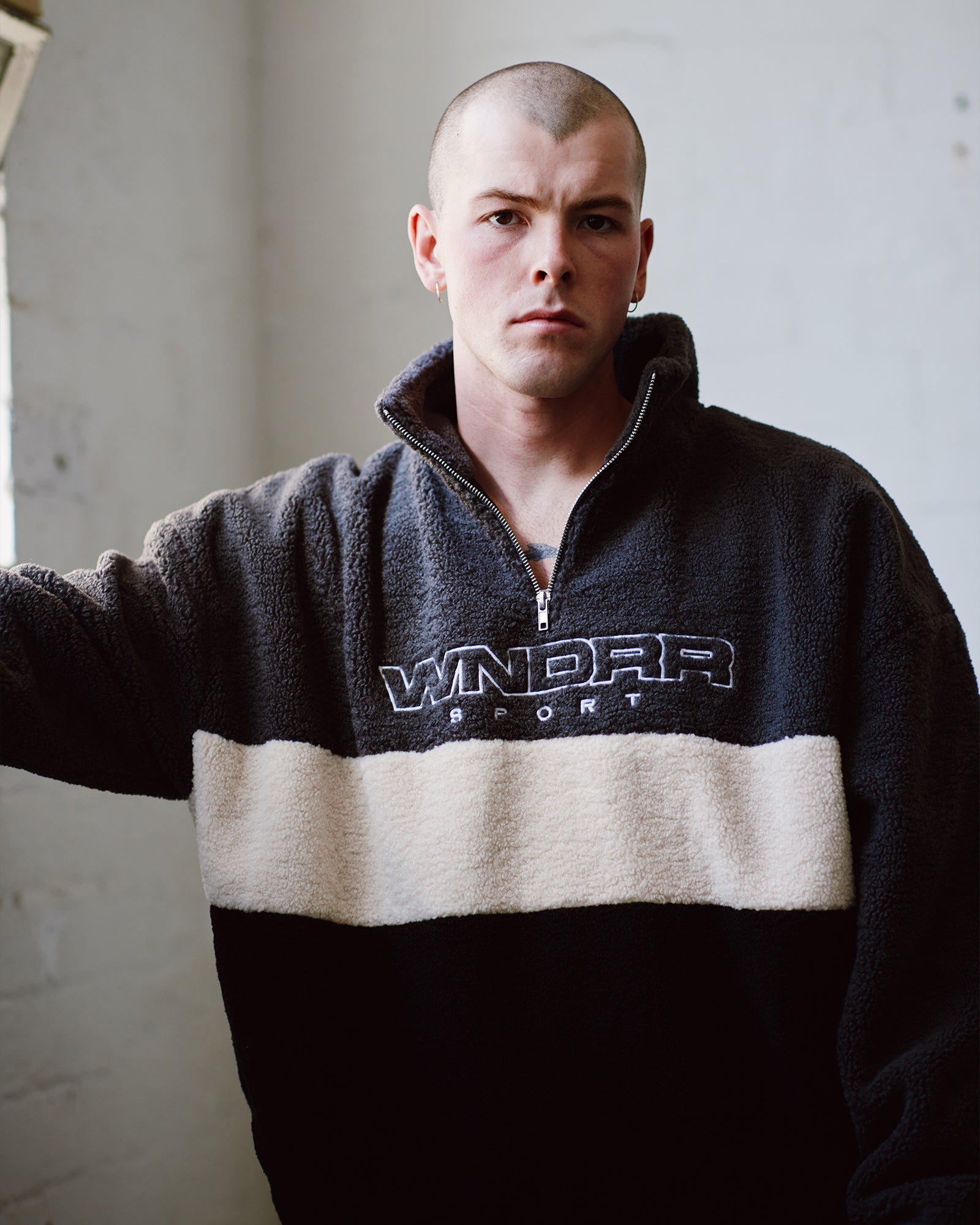 STARTER 1/4 ZIP POLAR FLEECE SWEAT - FADED BLACK/BLACK