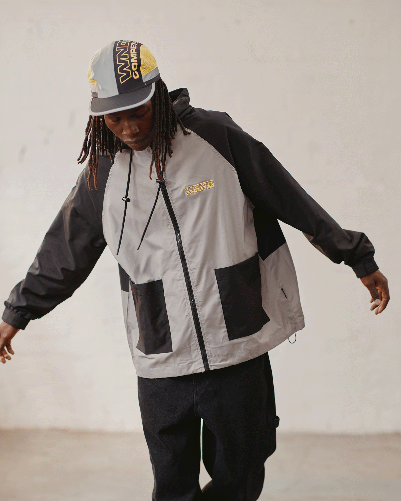 COMPETITION ANORAK JACKET - BLACK/CHARCOAL