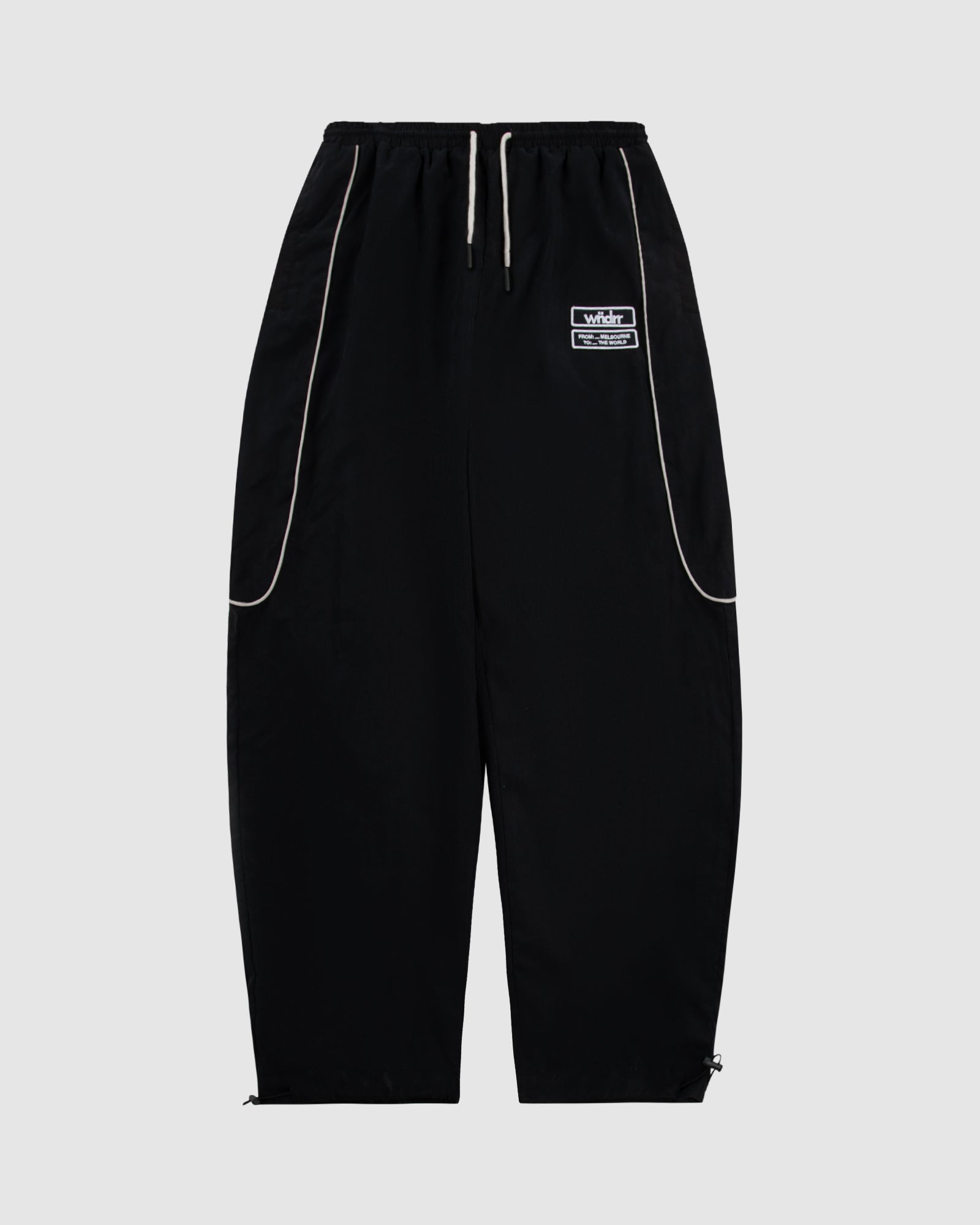 THE WORLD SPORT TRACKPANT - BLACK