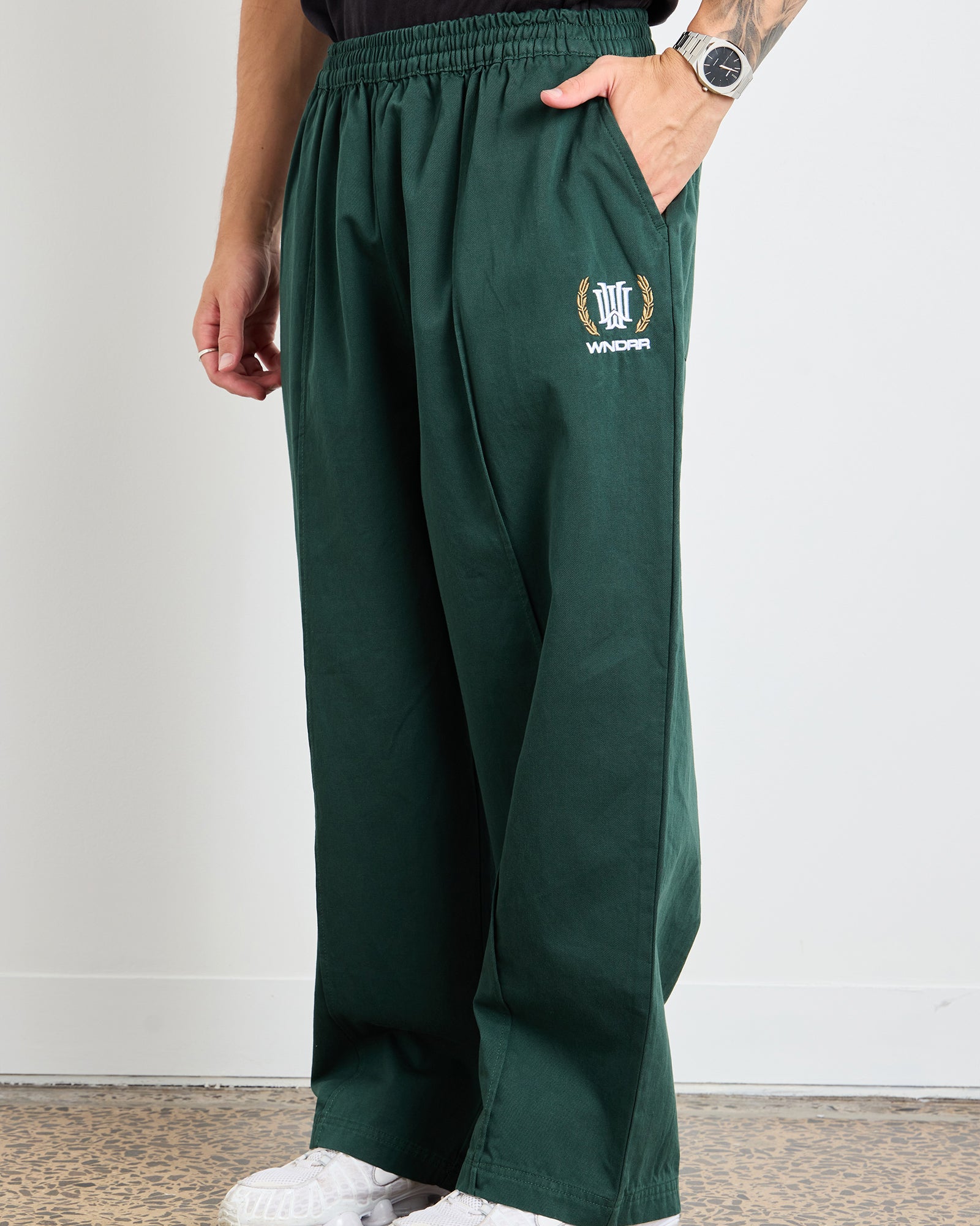 MAISON PLEATED PANT - PINE GREEN