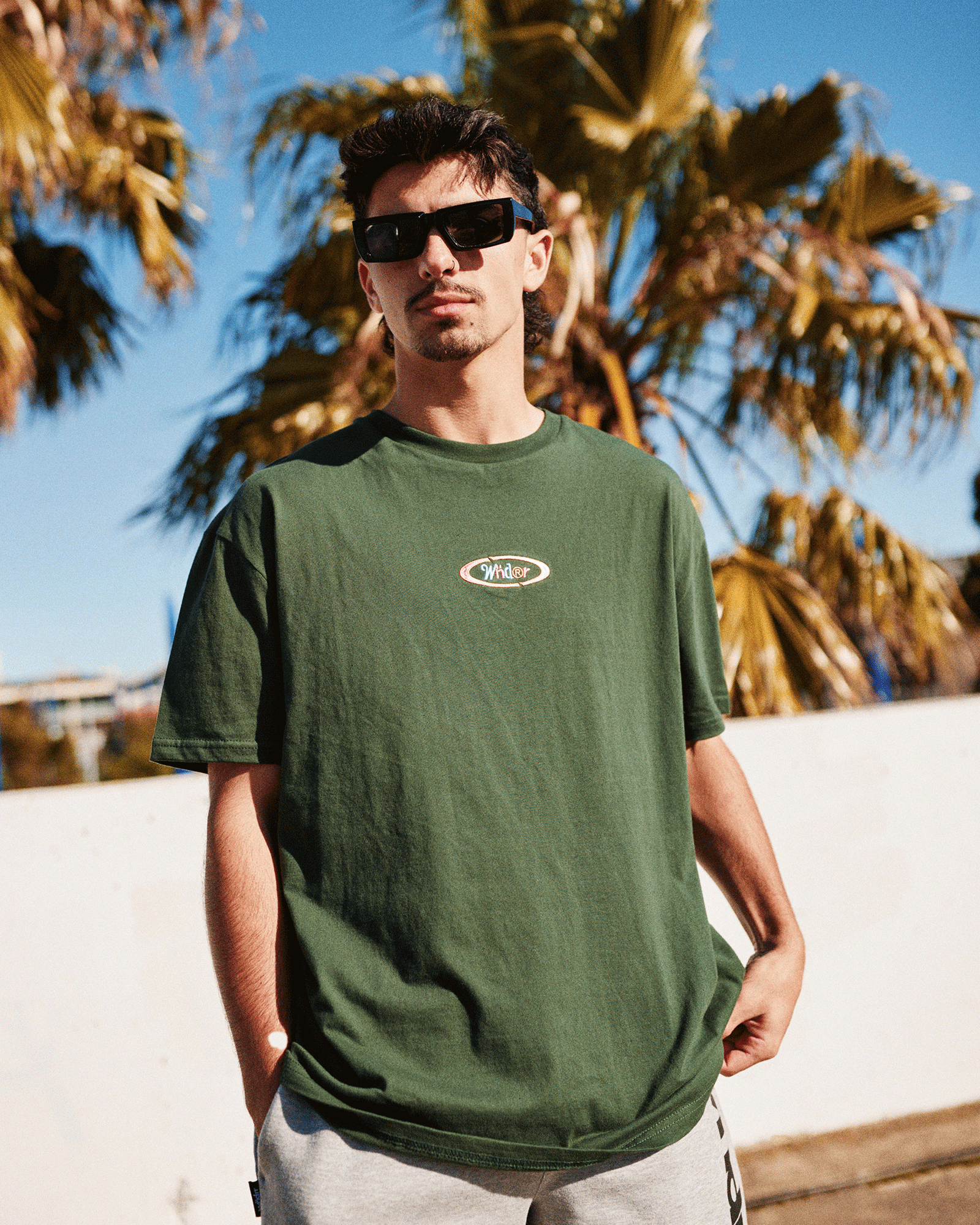 ELLIPSE BOX FIT TEE - FOREST GREEN