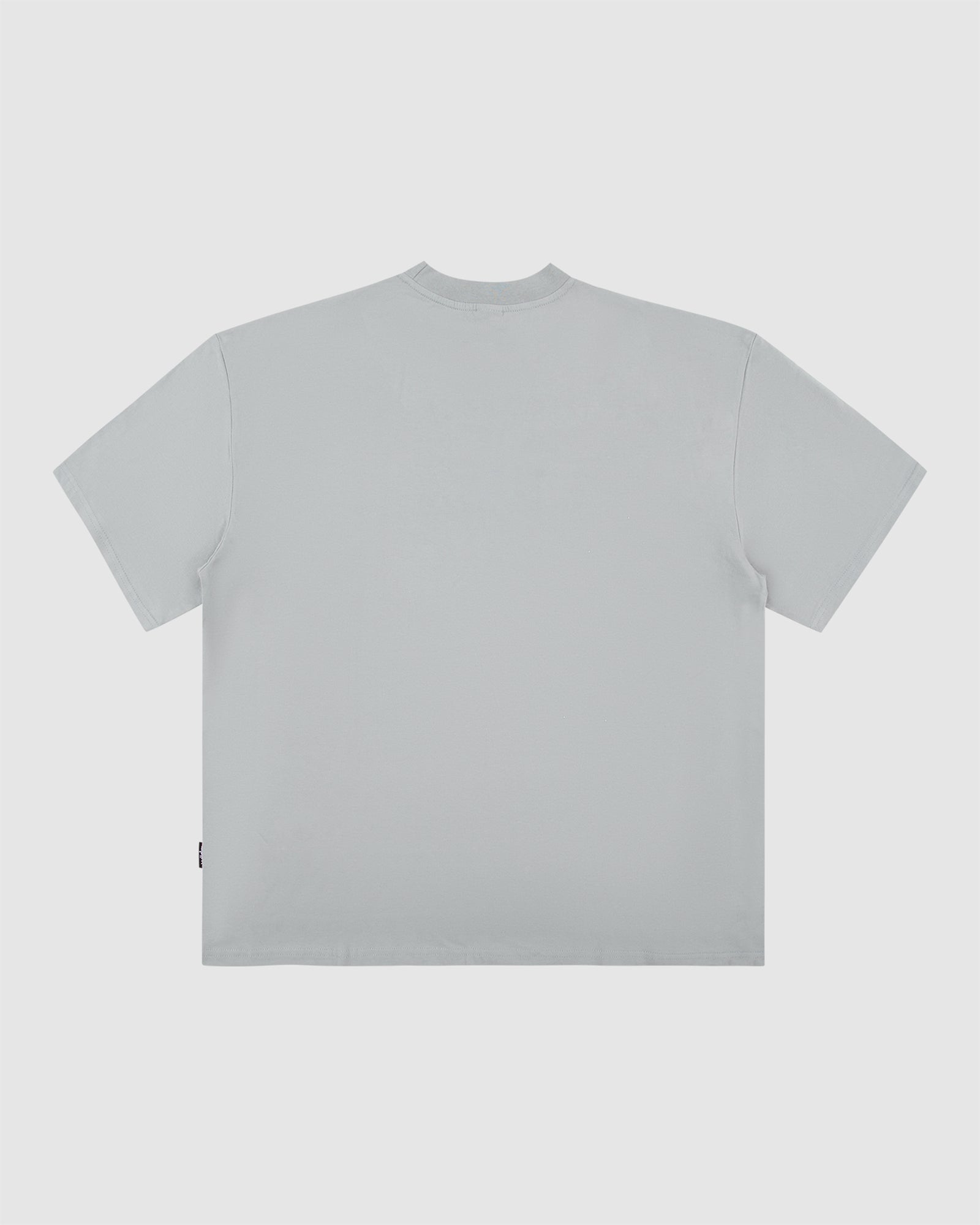 SOHO CLUB TEE - CEMENT GREY