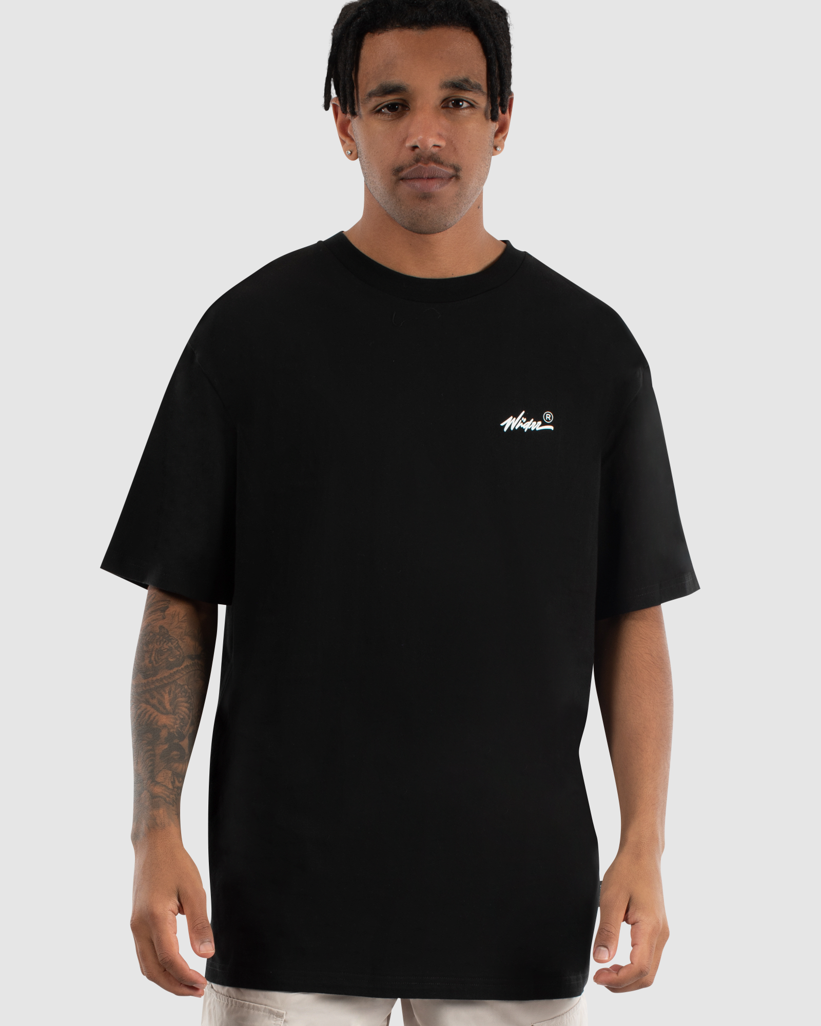 BUTTERFLY BOX FIT TEE - BLACK
