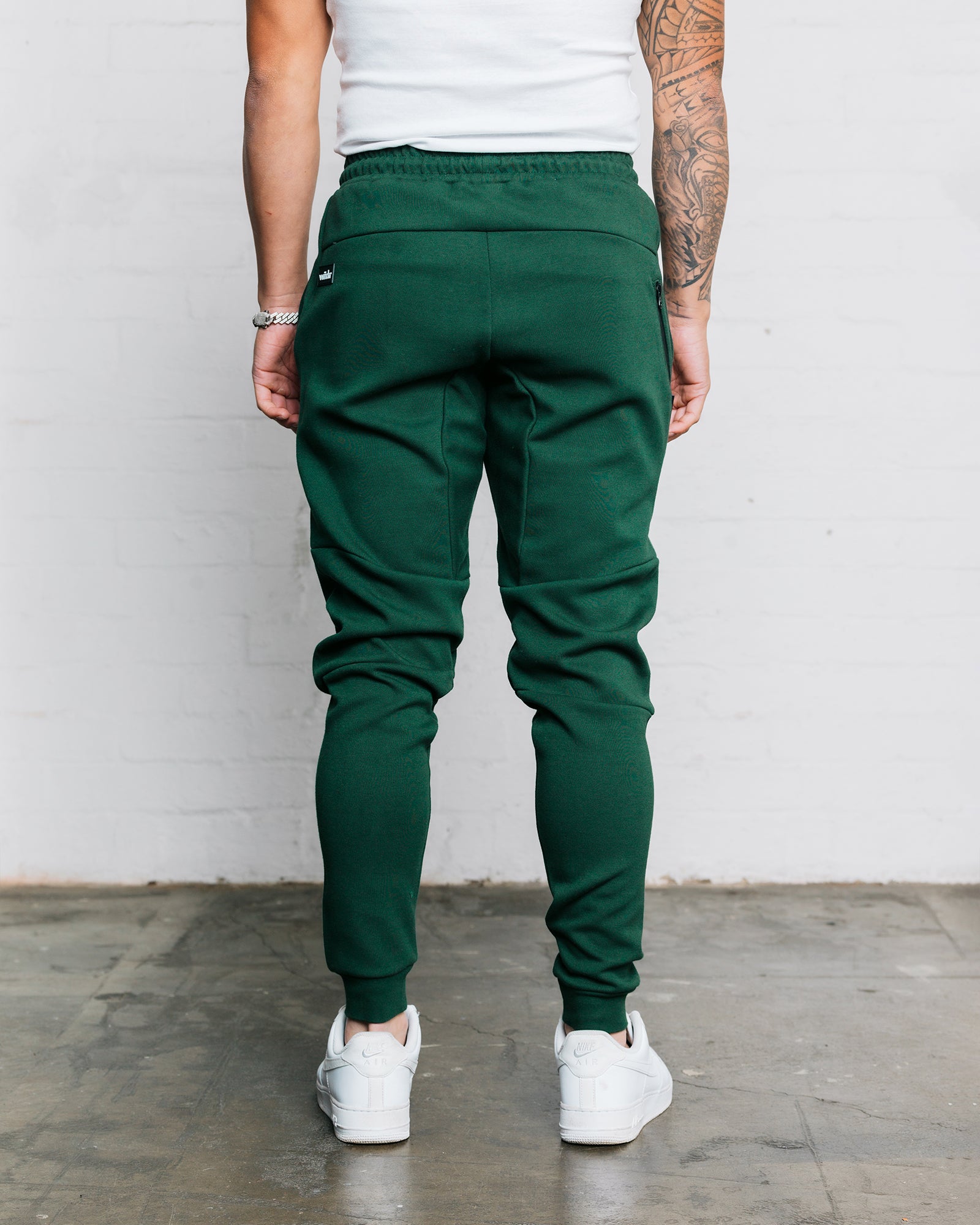 HOXTON V2 TECH TRACKPANT - FOREST GREEN