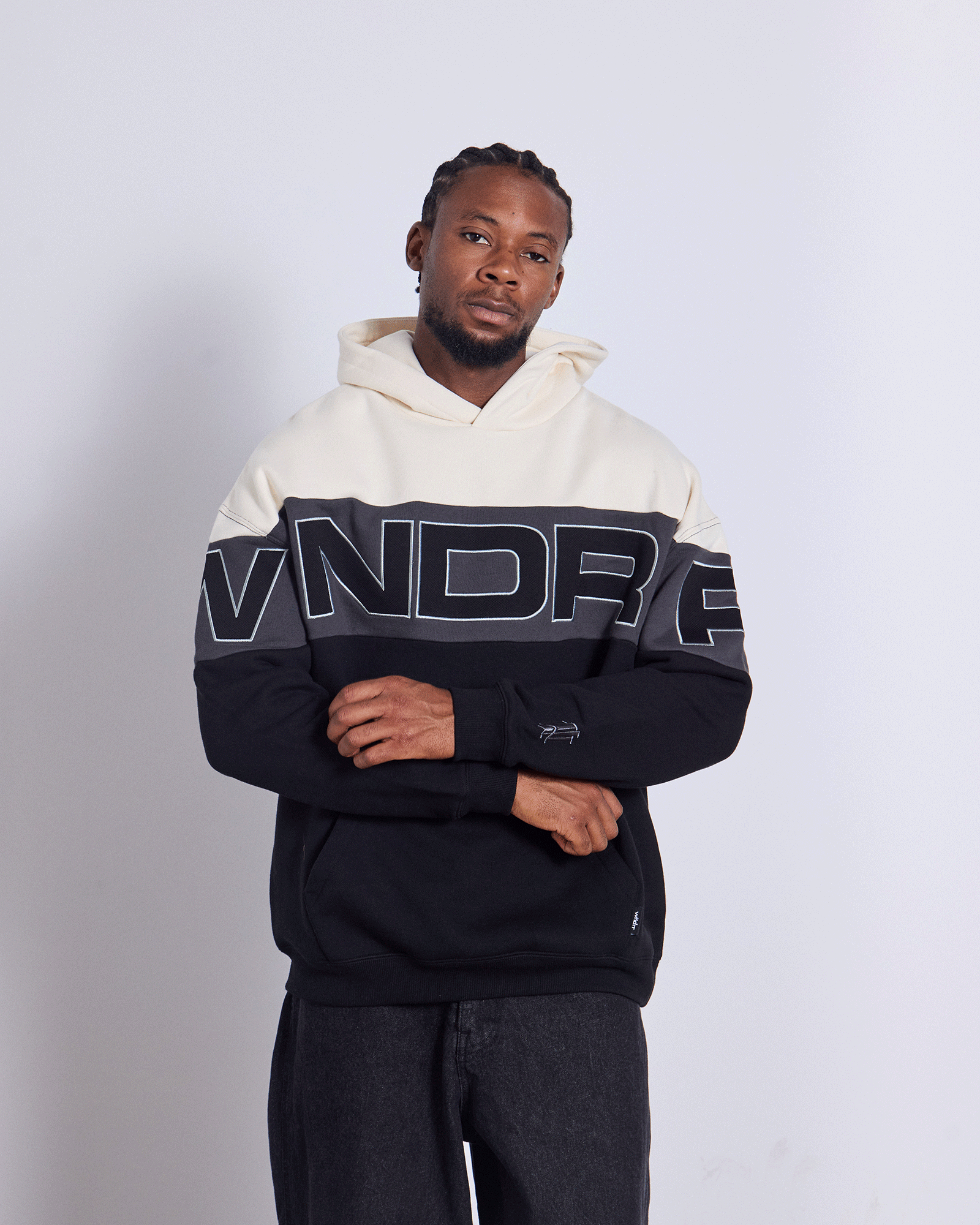 Model 184cm / Size M