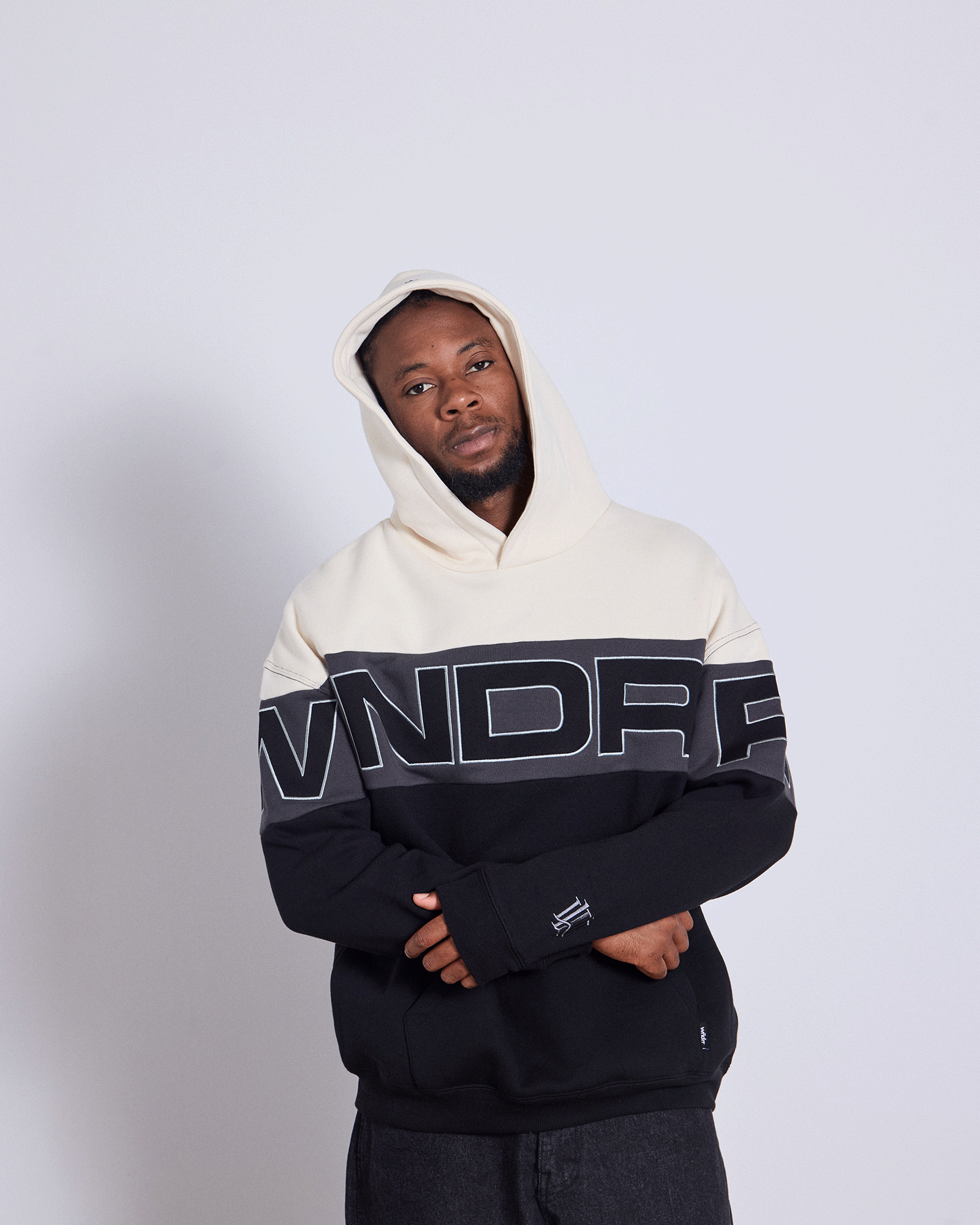 Model 184cm / Size M