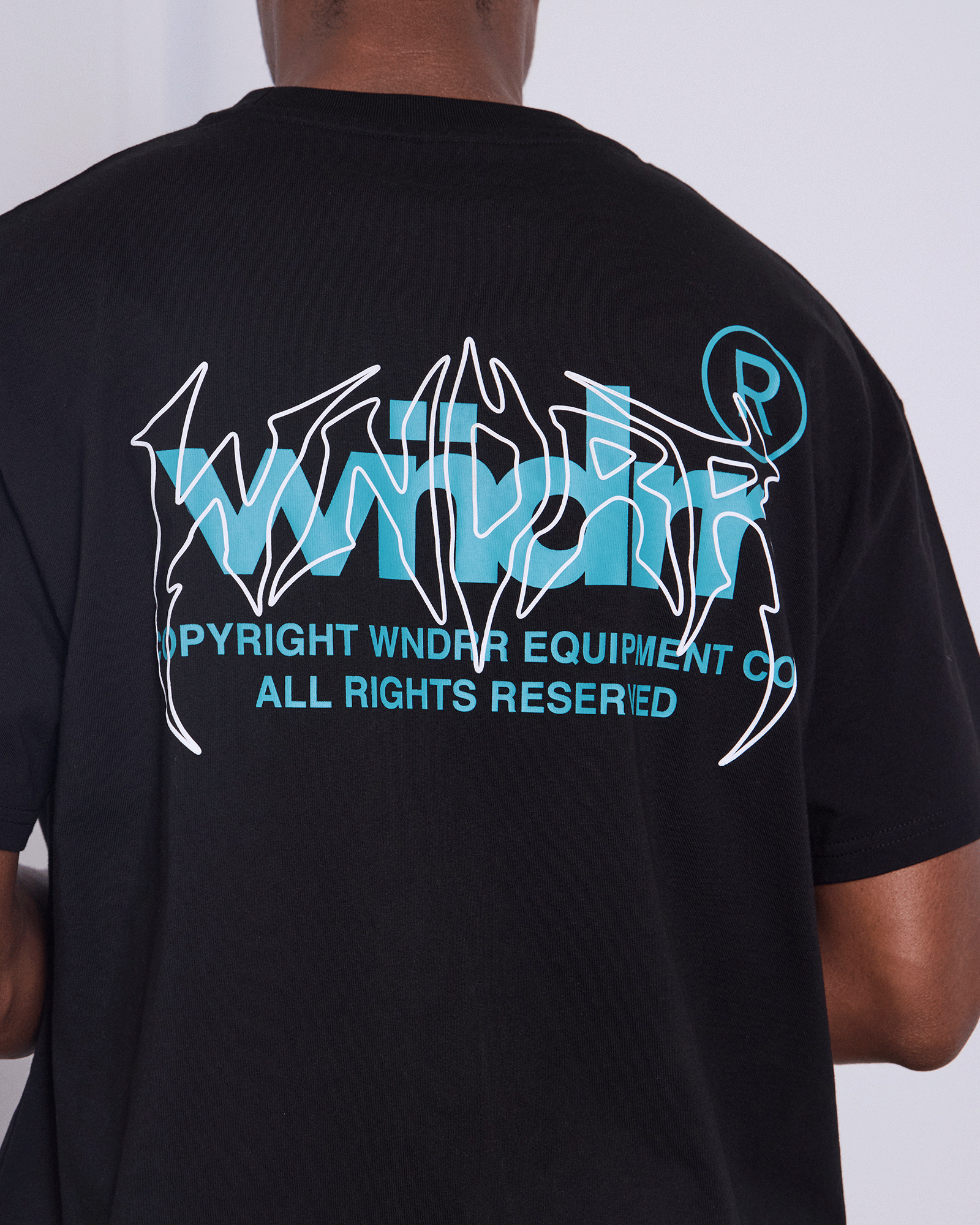 SHUTDOWN BOX FIT TEE - BLACK