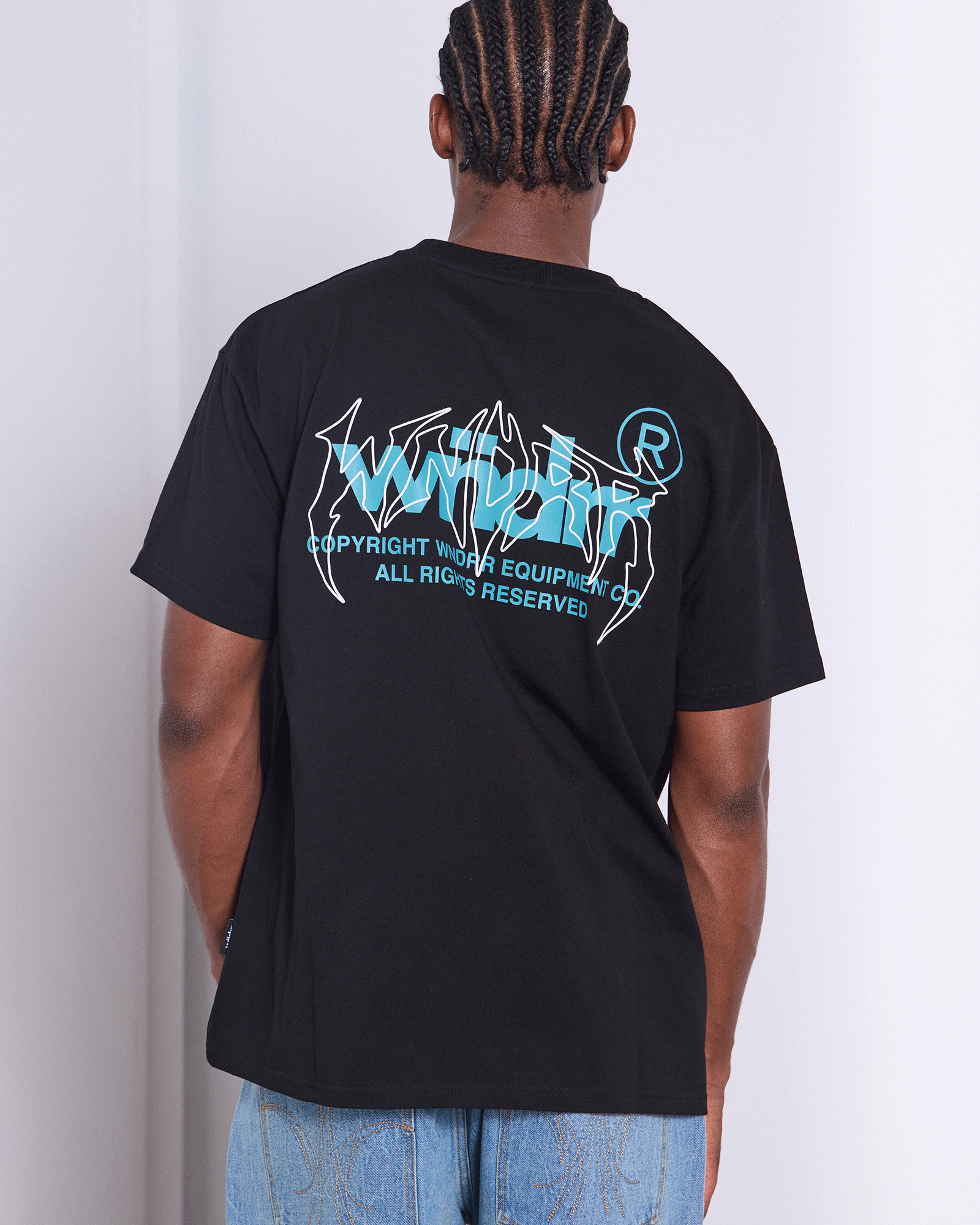 SHUTDOWN BOX FIT TEE - BLACK