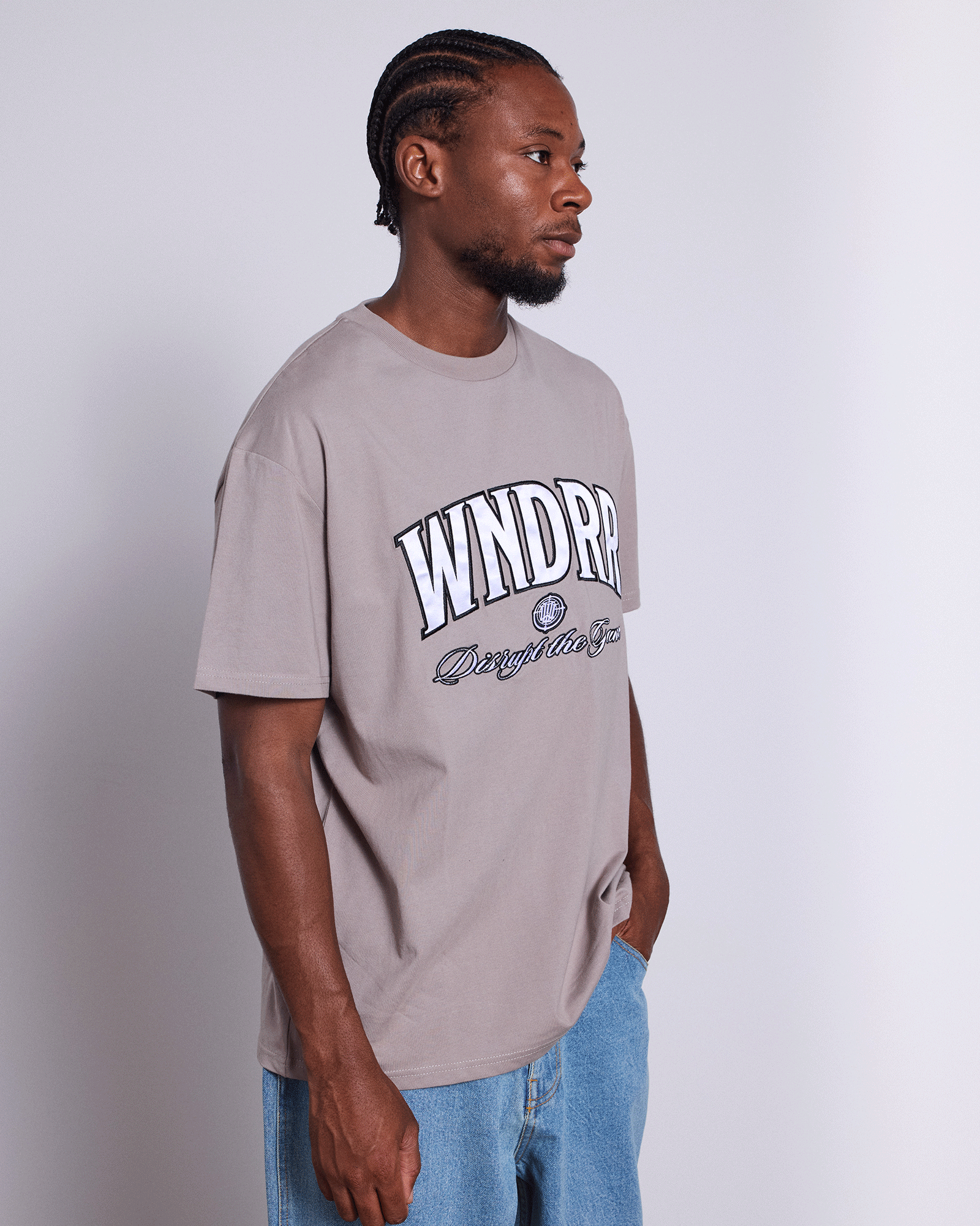 Model 184cm / Size M