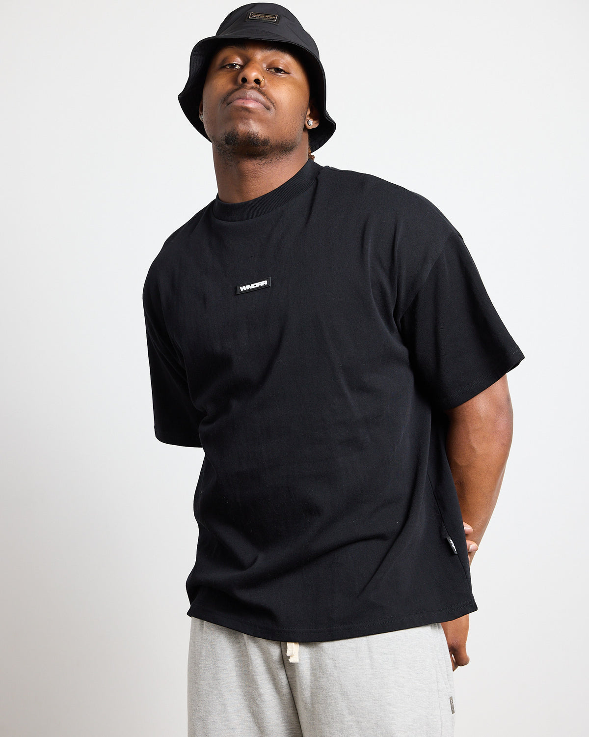 Model 183cm / Size L