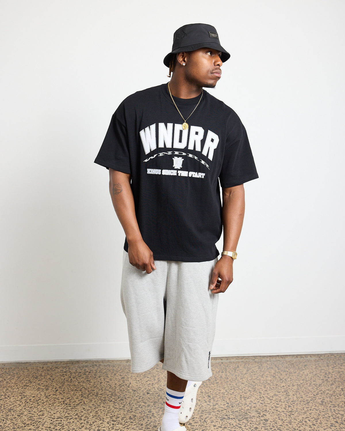 Model 183cm / Size L
