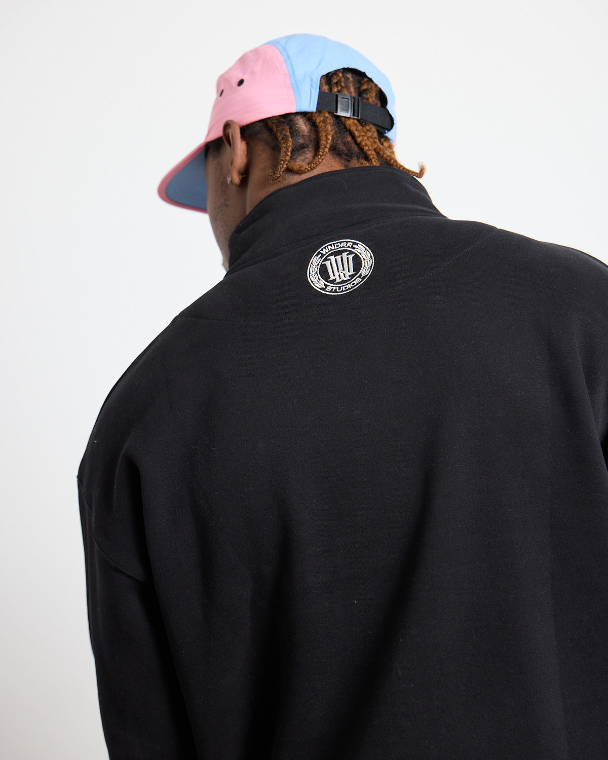 Model 183cm / Size L