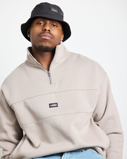 Model 183cm / Size L