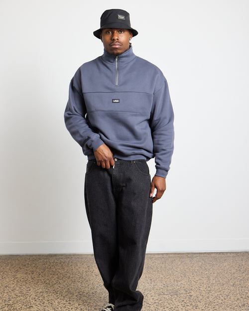 Model 183cm / Size L