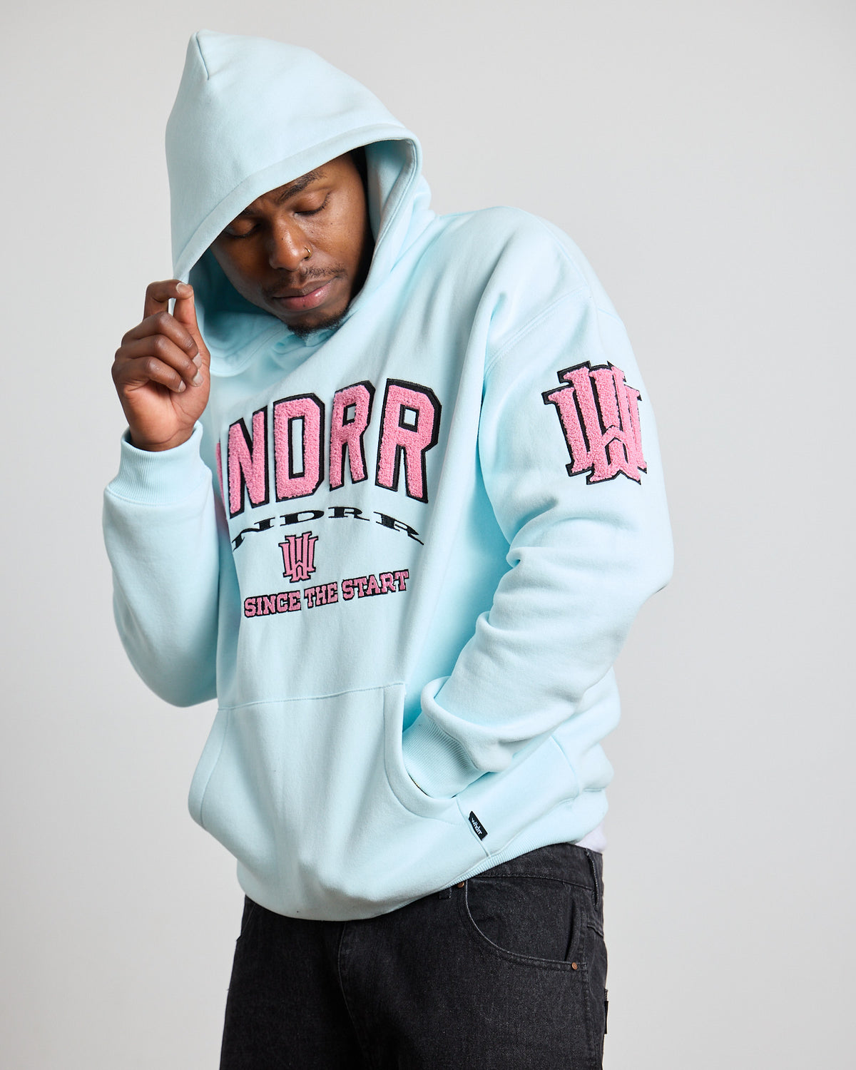 Model 183cm / Size M