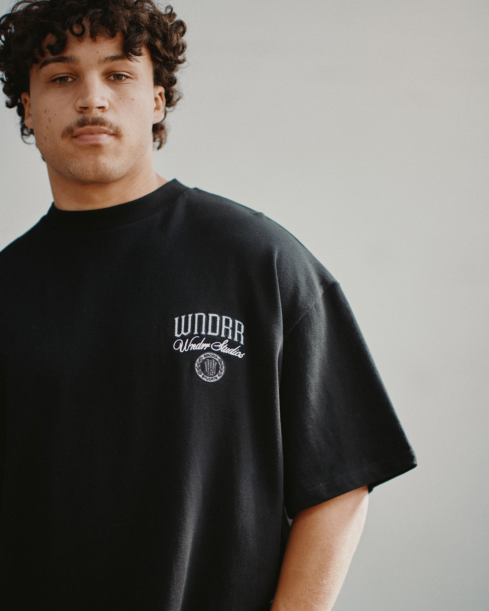 PAVILION HEAVY WEIGHT TEE - BLACK