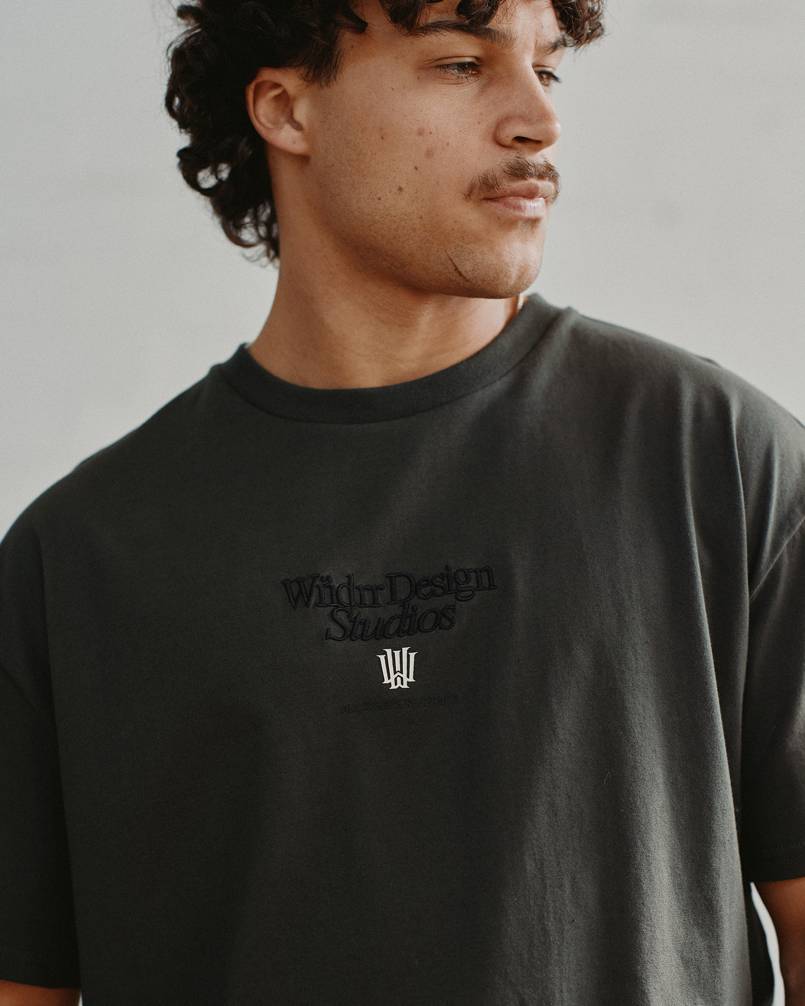 ATELIER BOX FIT TEE - INK