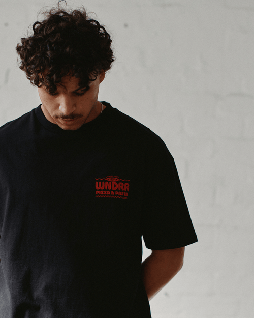 SLICING SINCE BOX FIT TEE - BLACK