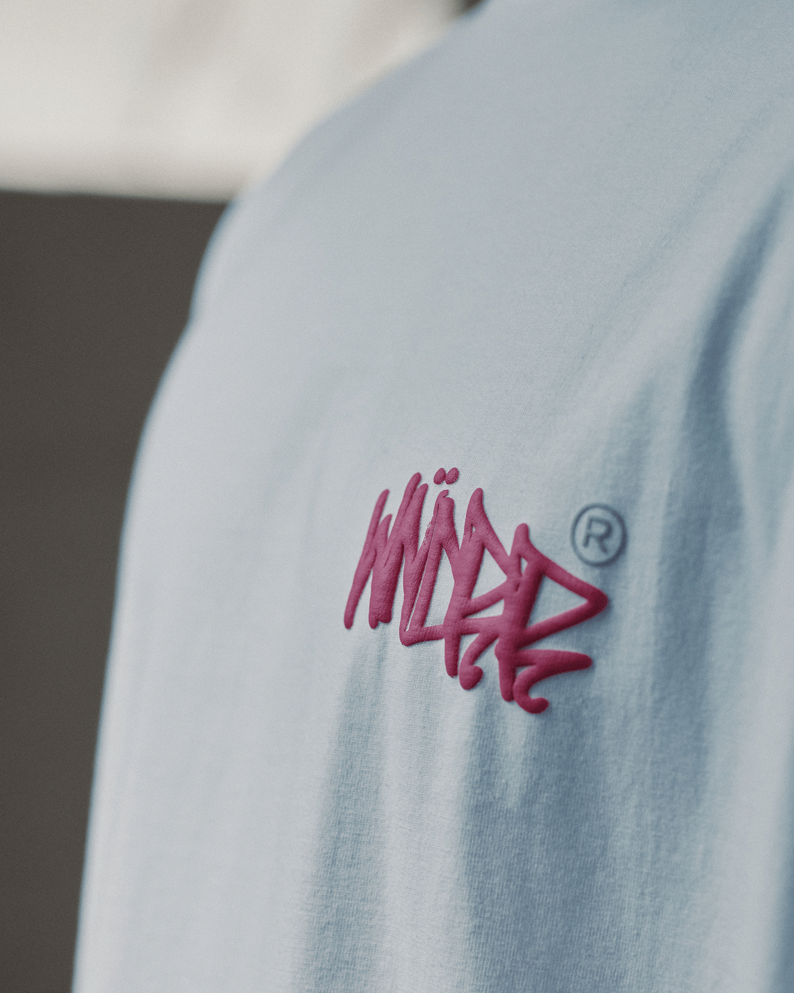 TAGGED BOX FIT TEE - WHITE