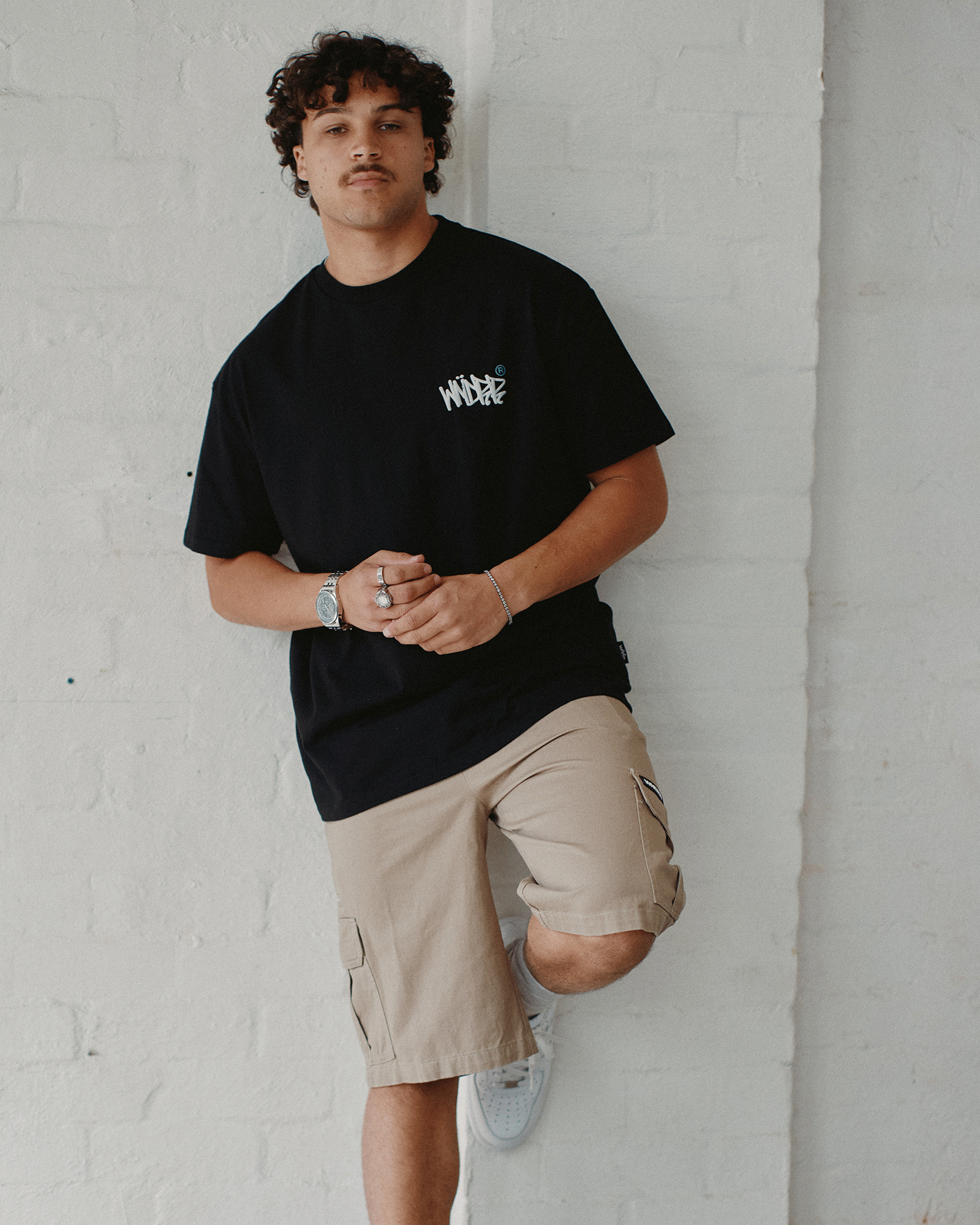 TAGGED BOX FIT TEE - BLACK