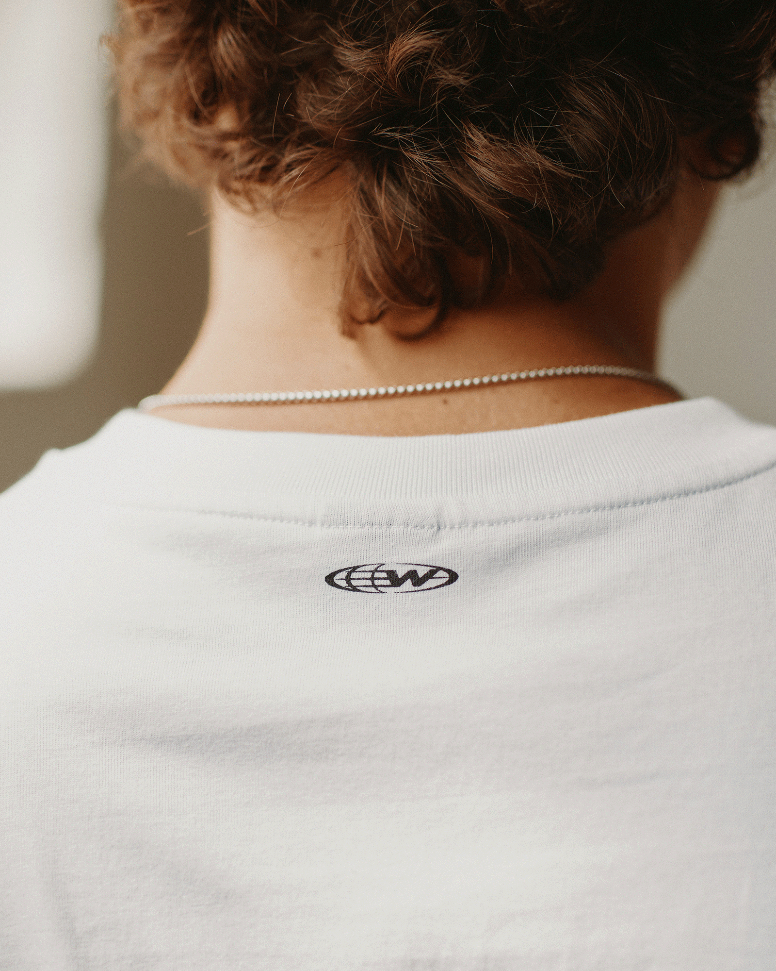 BRIDGE BOX FIT TEE - WHITE