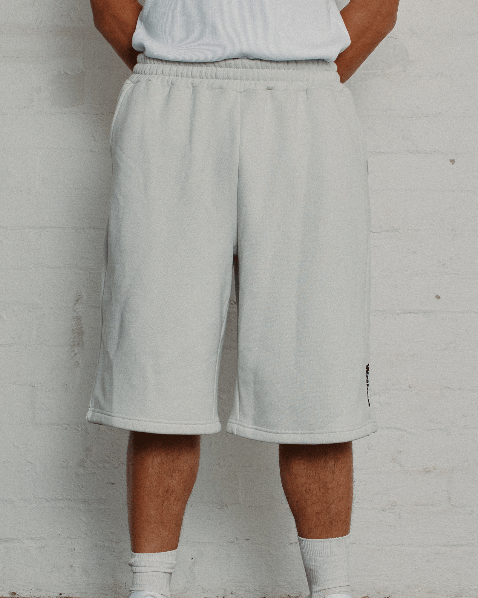 HALO TRACKSHORT - OYSTER