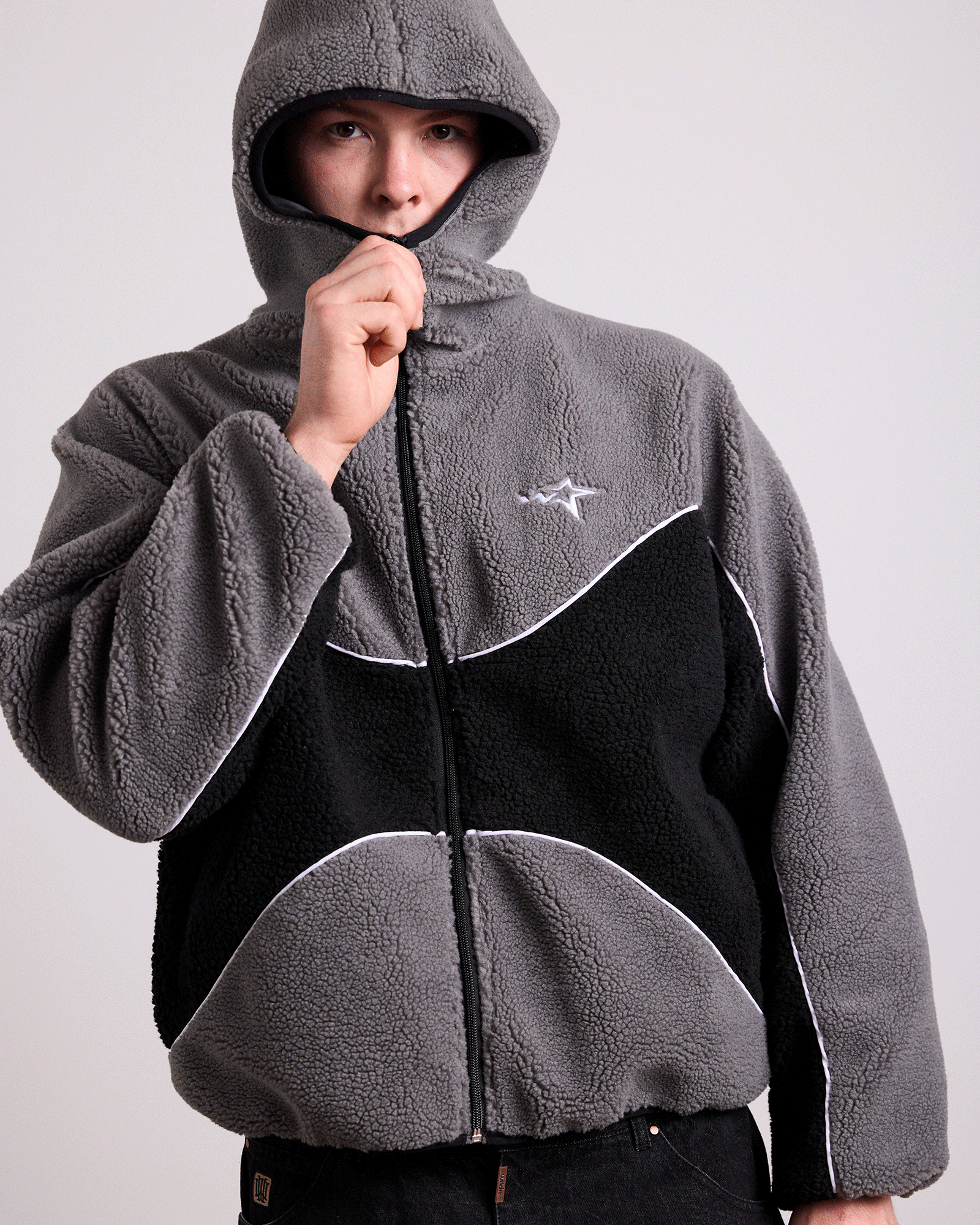 Model 188cm / Size L