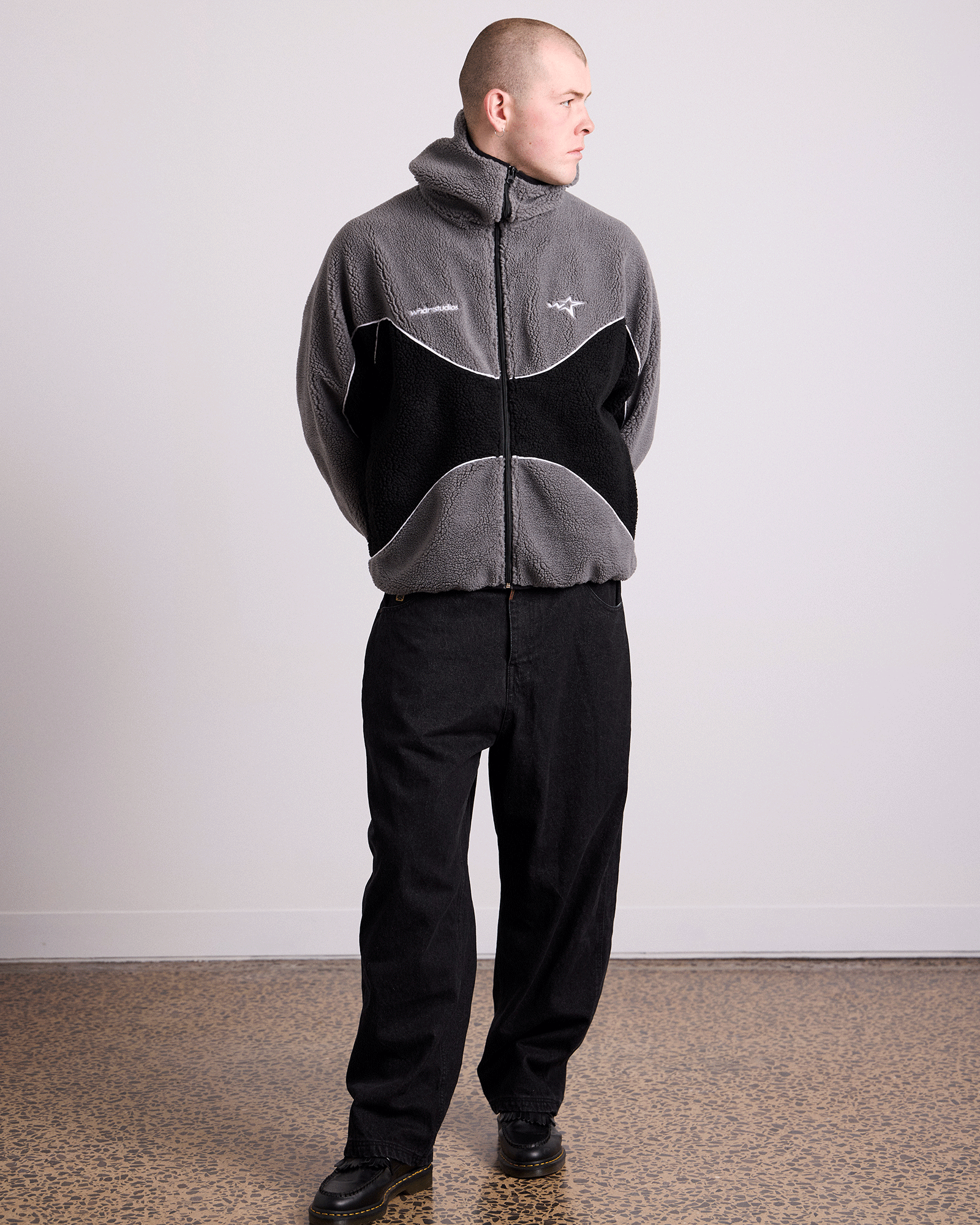 Model 188cm / Size L