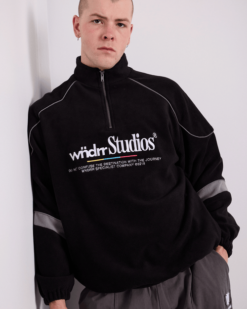 COLLECTIVE 1/4 ZIP POLAR FLEECE SWEAT - BLACK
