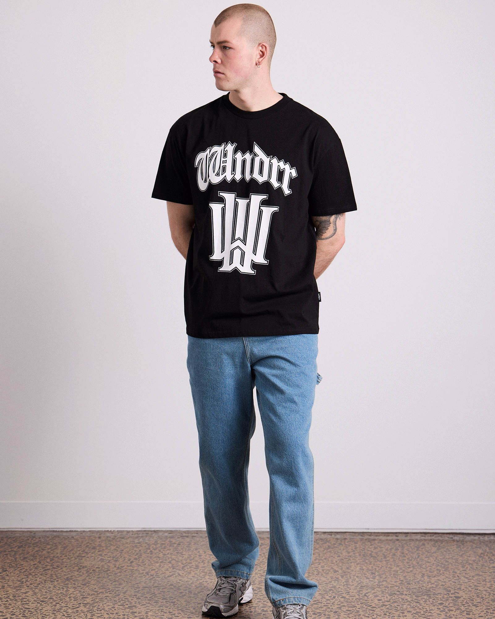ARCHETYPE BOX FIT TEE - BLACK