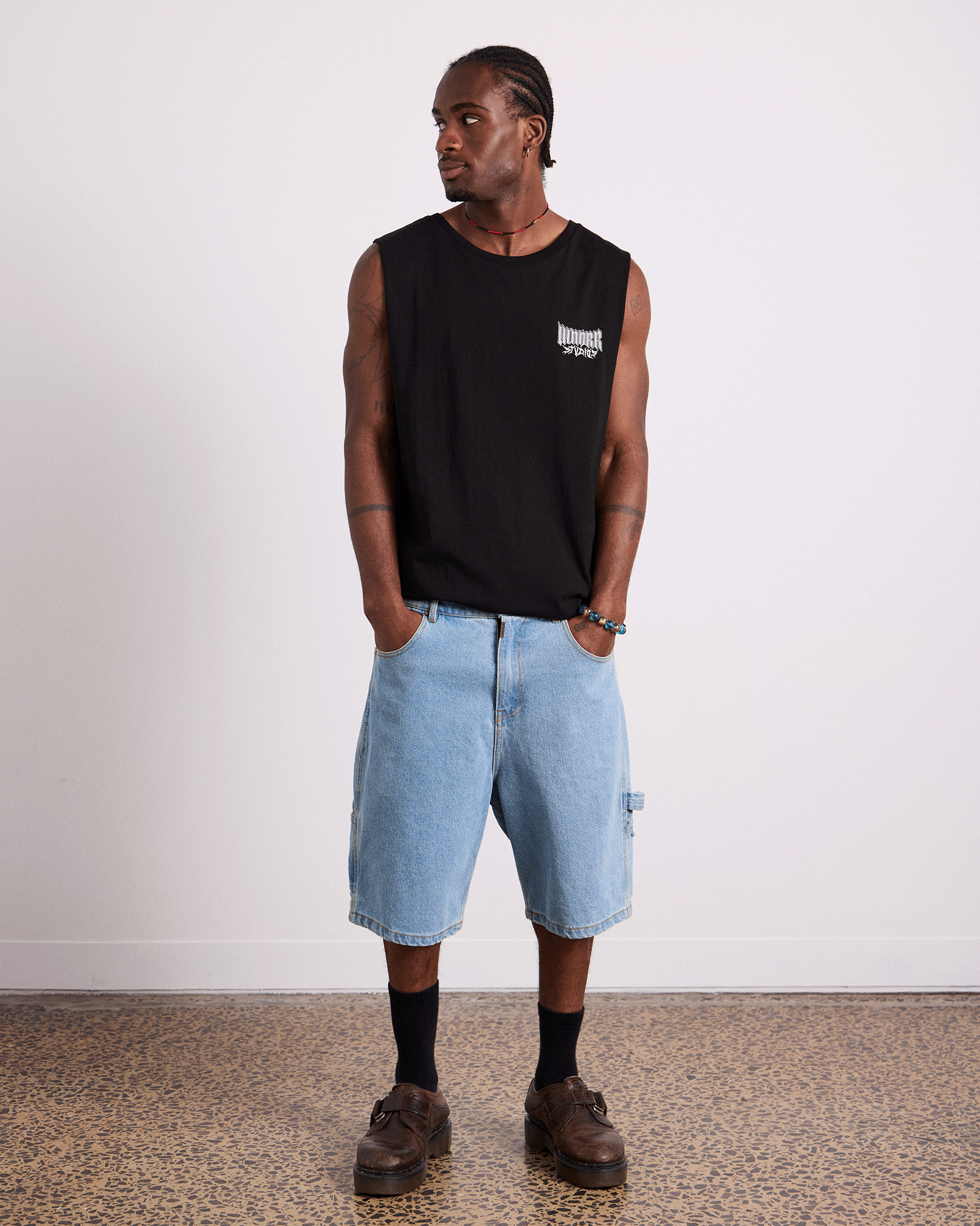 BLEACH MUSCLE TOP - BLACK