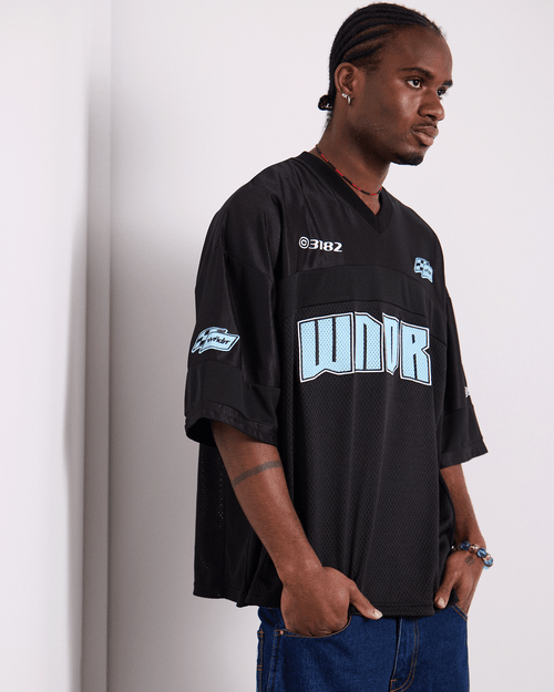 DRIVETRAIN QUARTERBACK TOP - BLACK