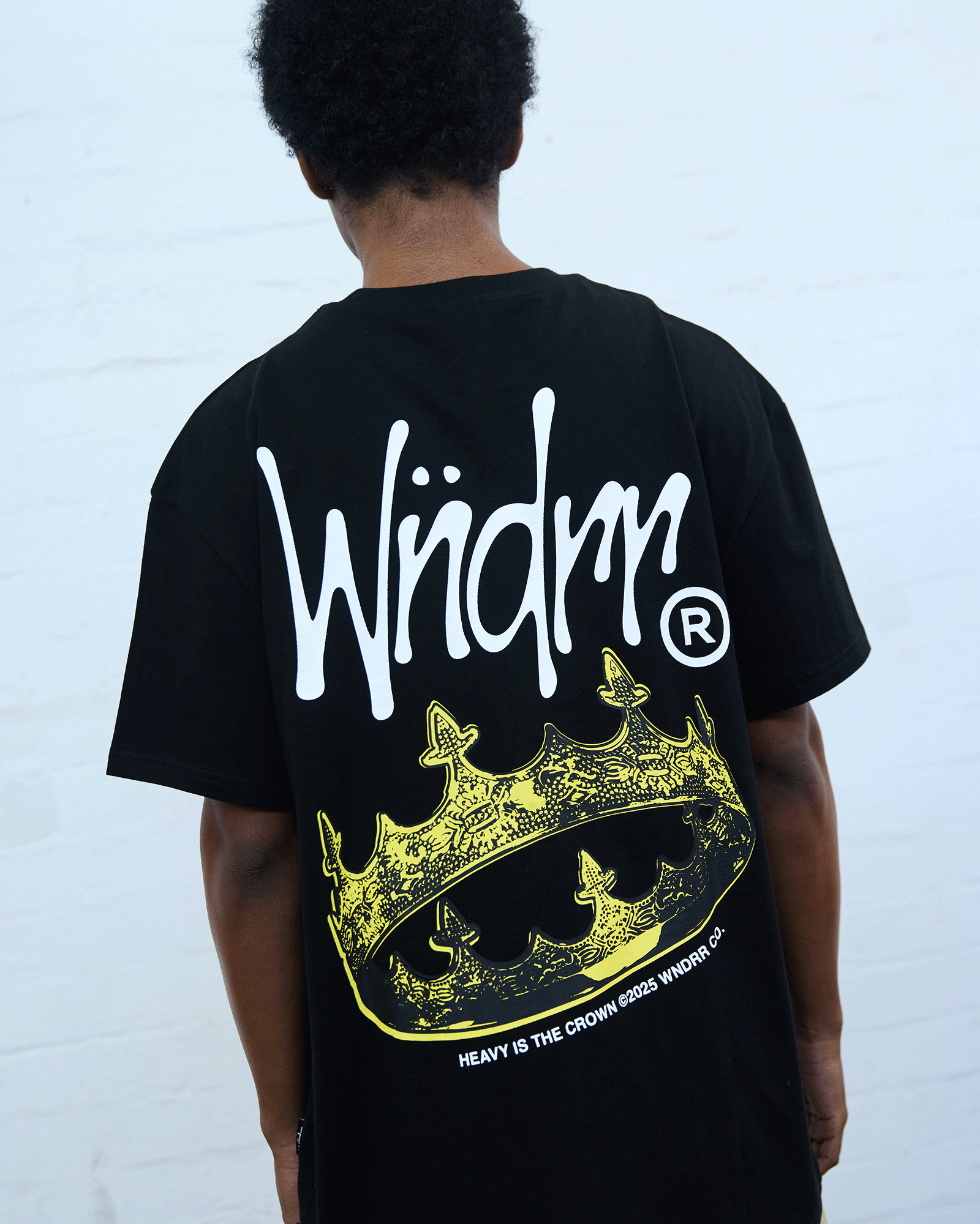 CROWN BOX FIT TEE - BLACK