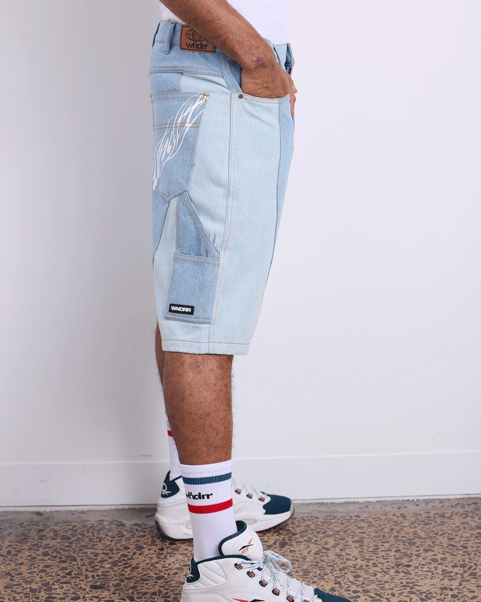 Model 193cm / Size 34