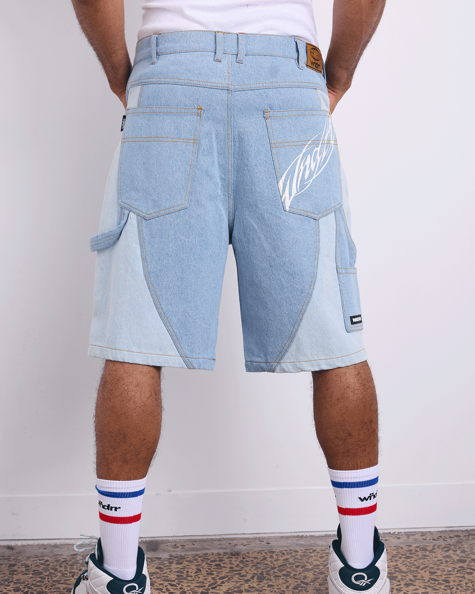 Model 193cm / Size 34