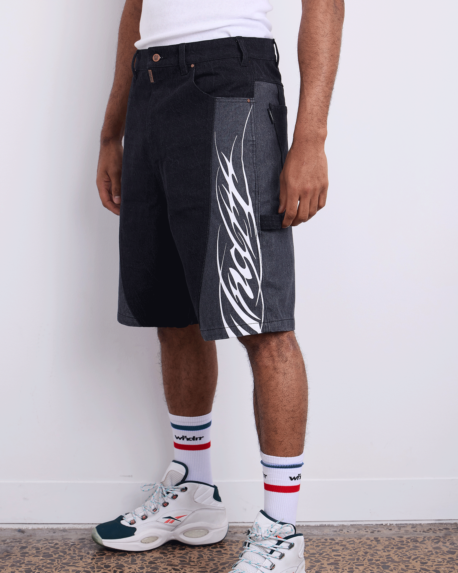 Model 193cm / Size 34