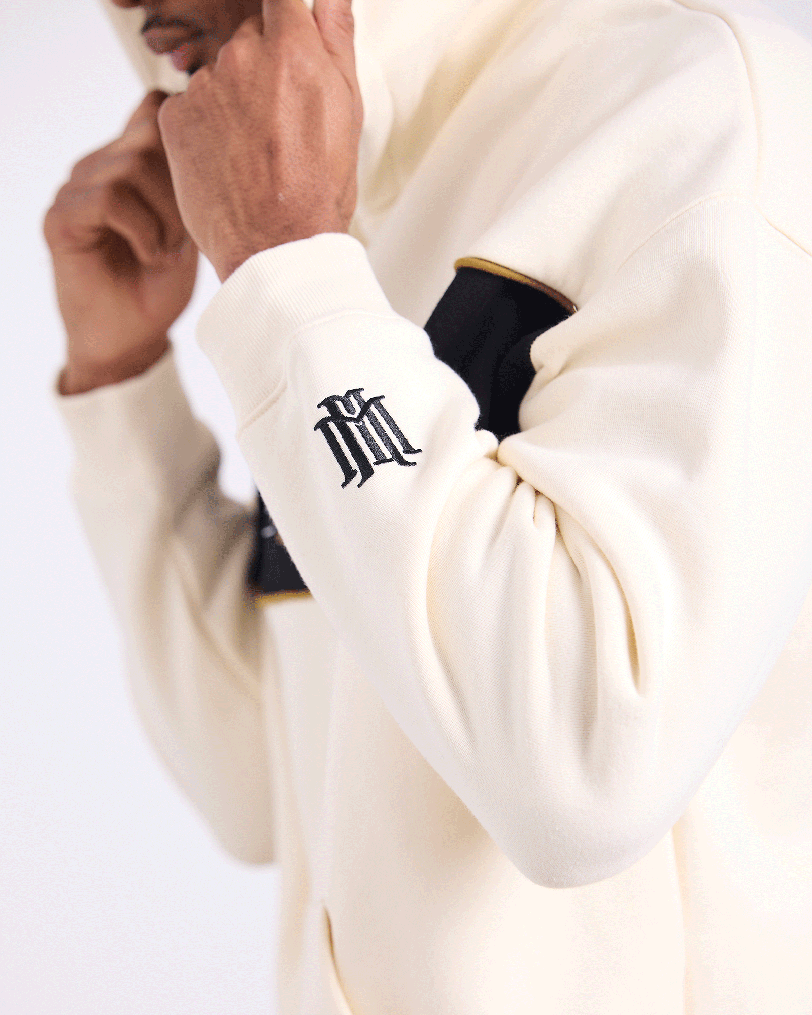 MAISON PANEL HOOD SWEAT - OFF WHITE