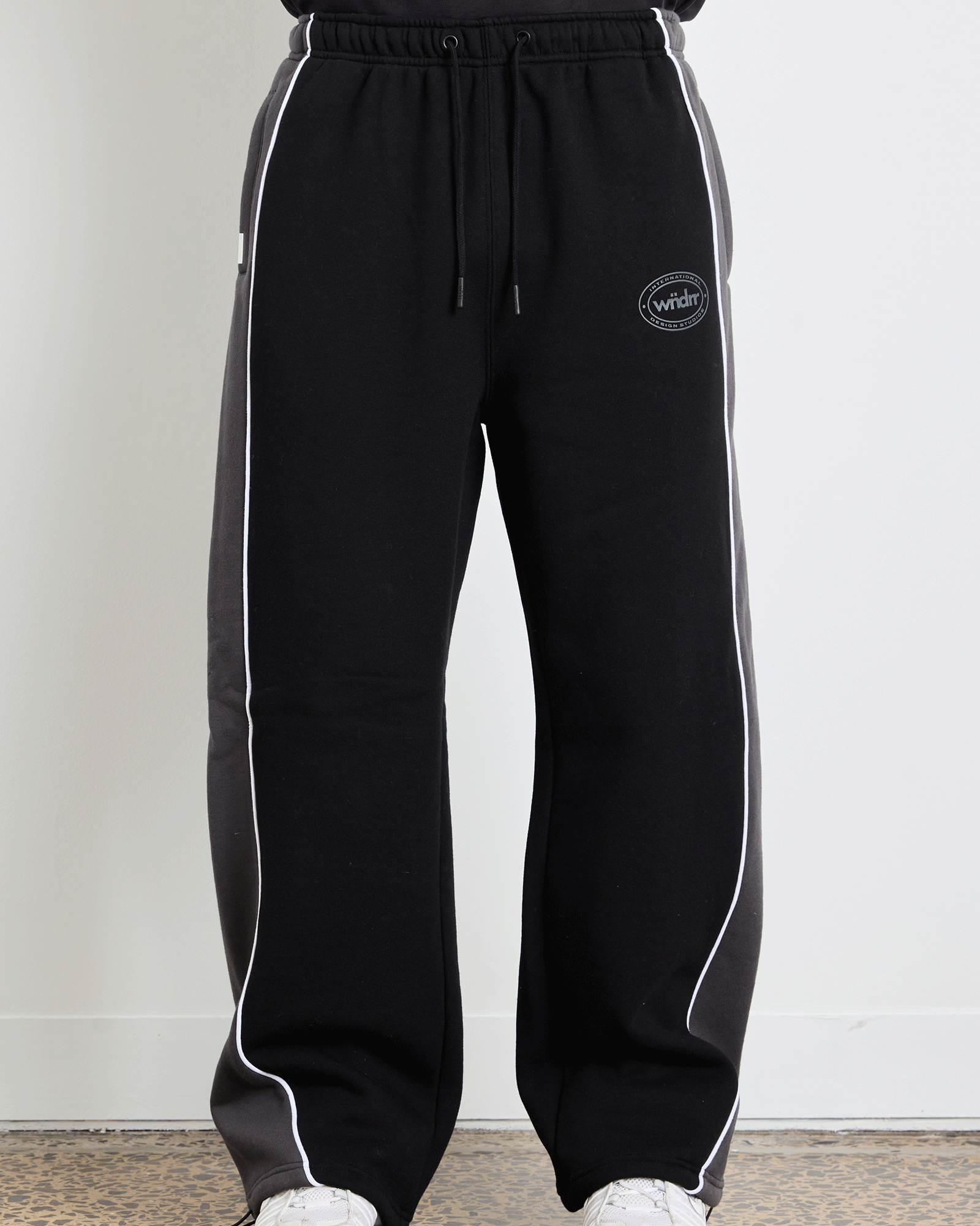 Model 175cm / Size M