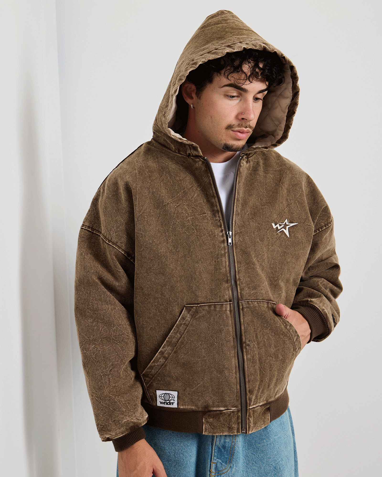 Model 175cm / Size M
