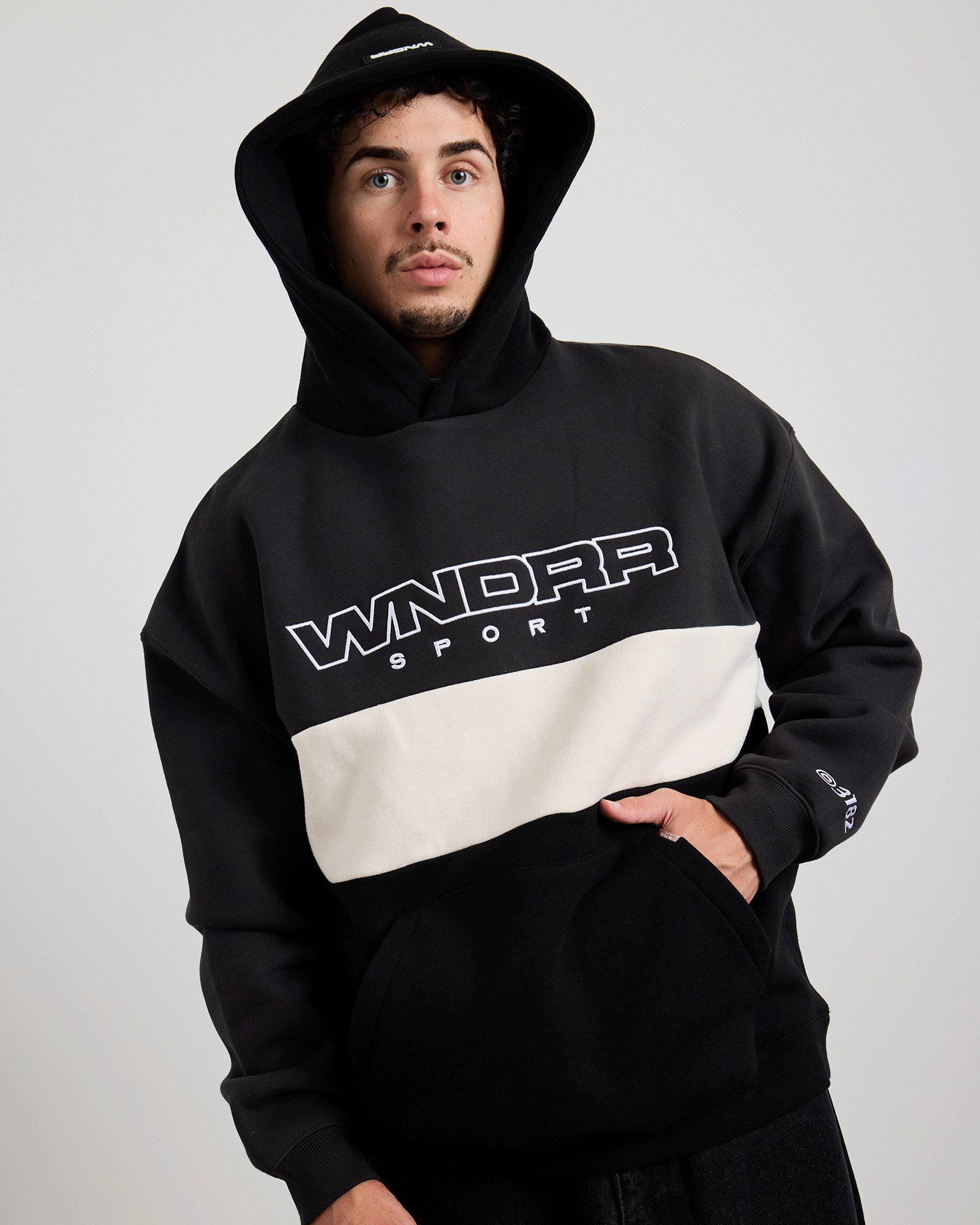 STARTER PANEL HOOD SWEAT - BLACK