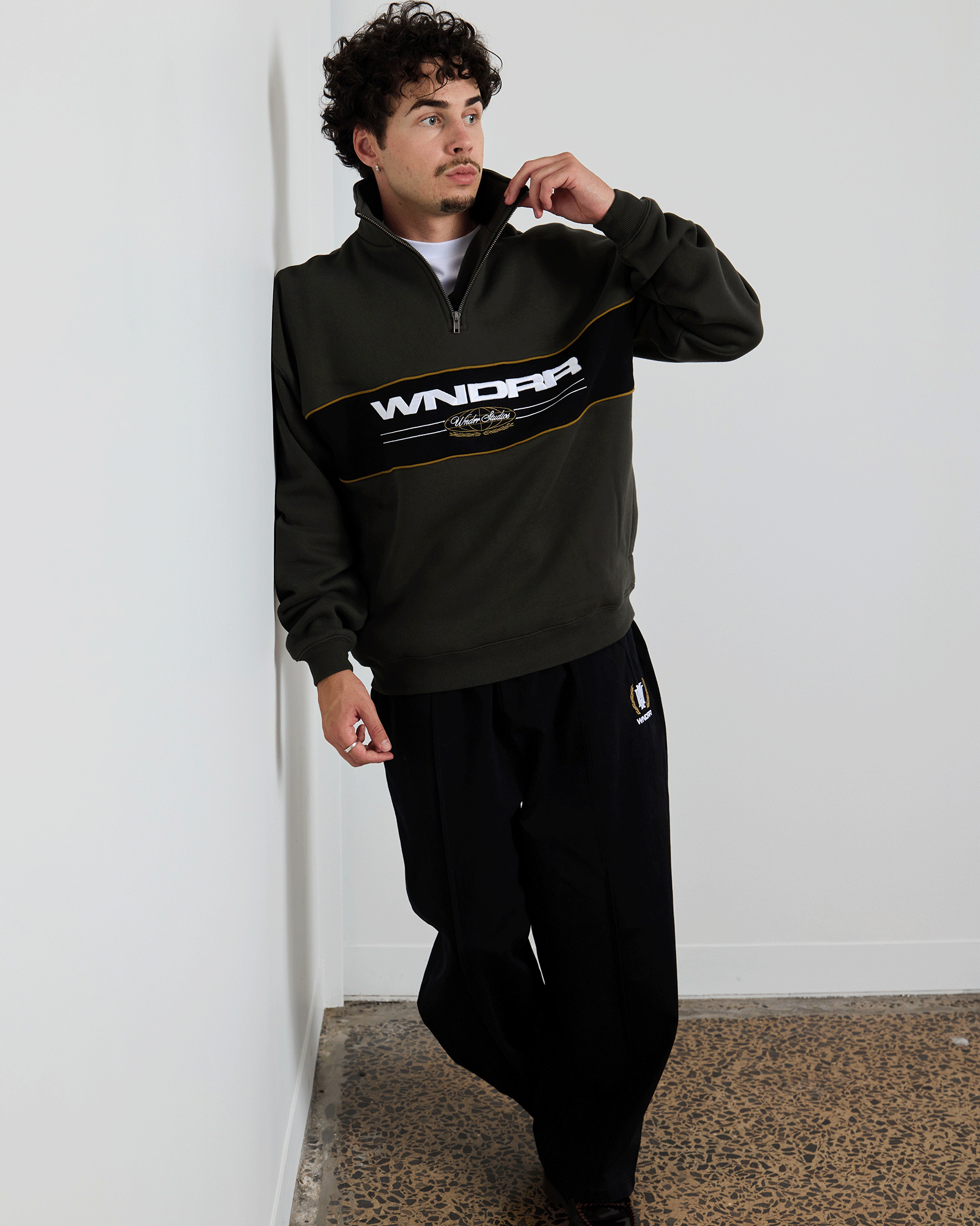 MAISON 1/4 ZIP SWEAT - INK