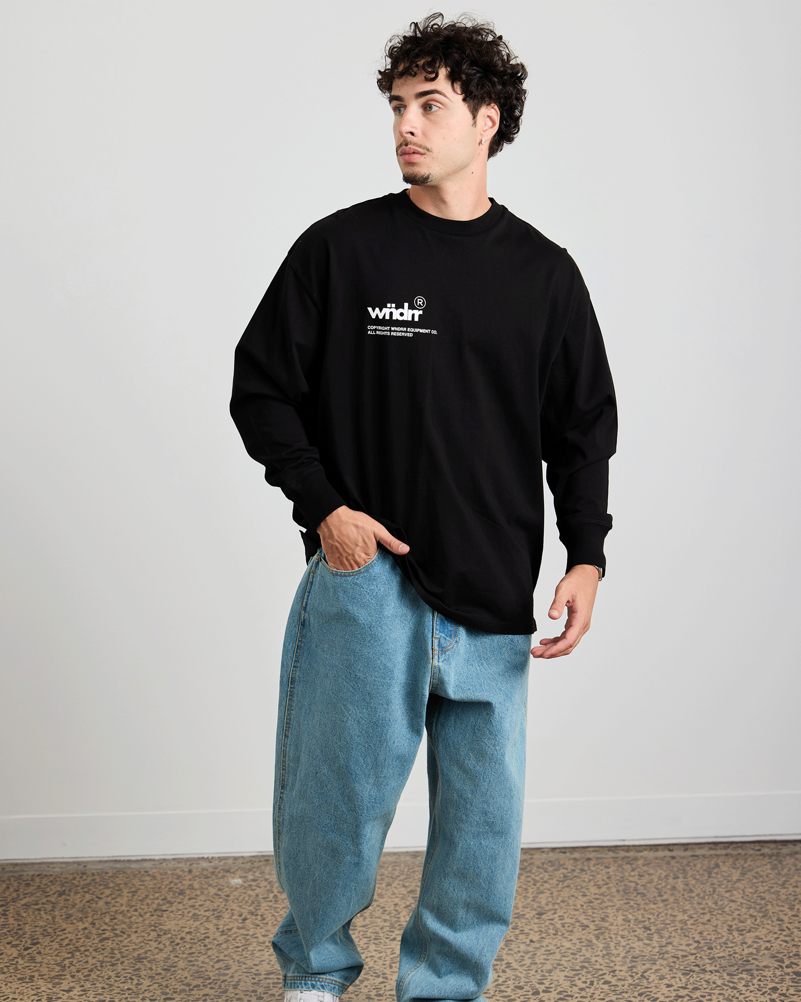 SYNDICATE L/S TEE - BLACK