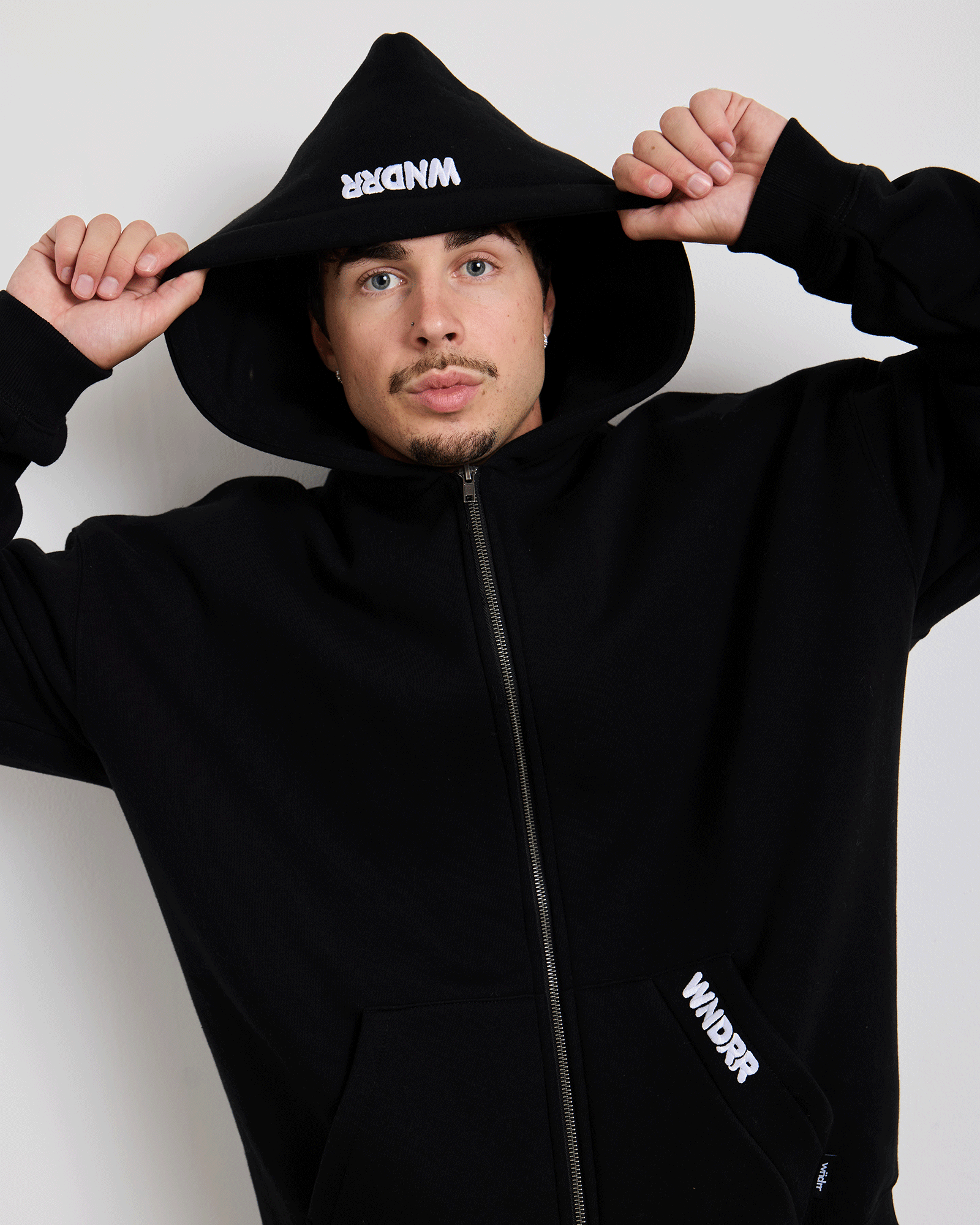 HALO ZIP HOOD SWEAT - BLACK
