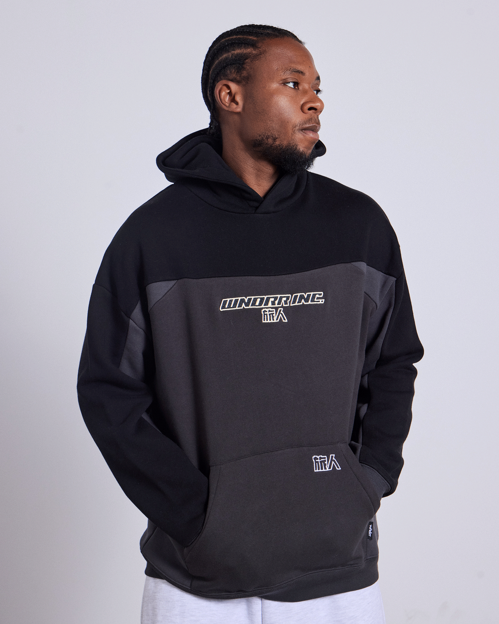 SHOJI PANEL HOOD SWEAT - BLACK