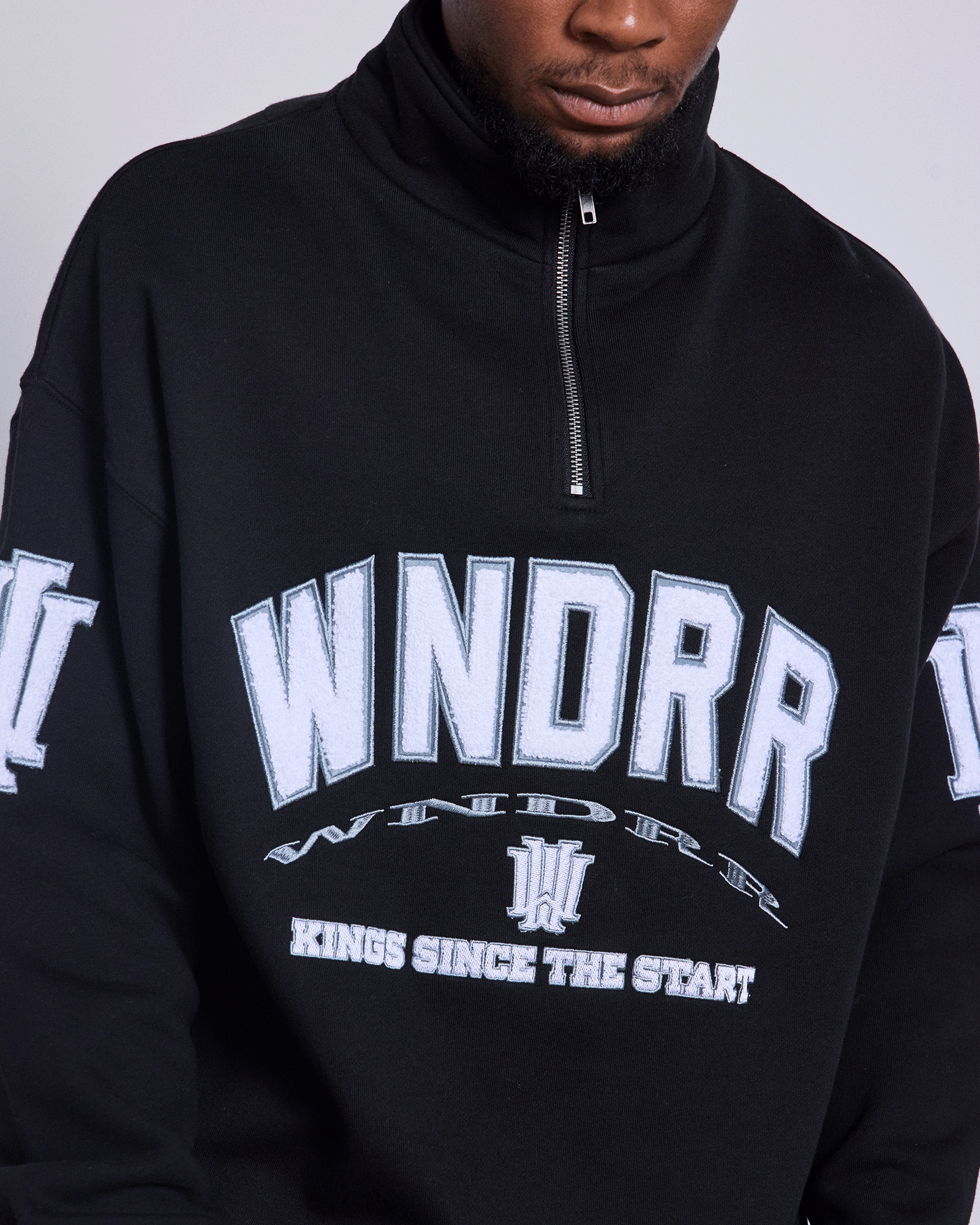 Model 184cm / Size M