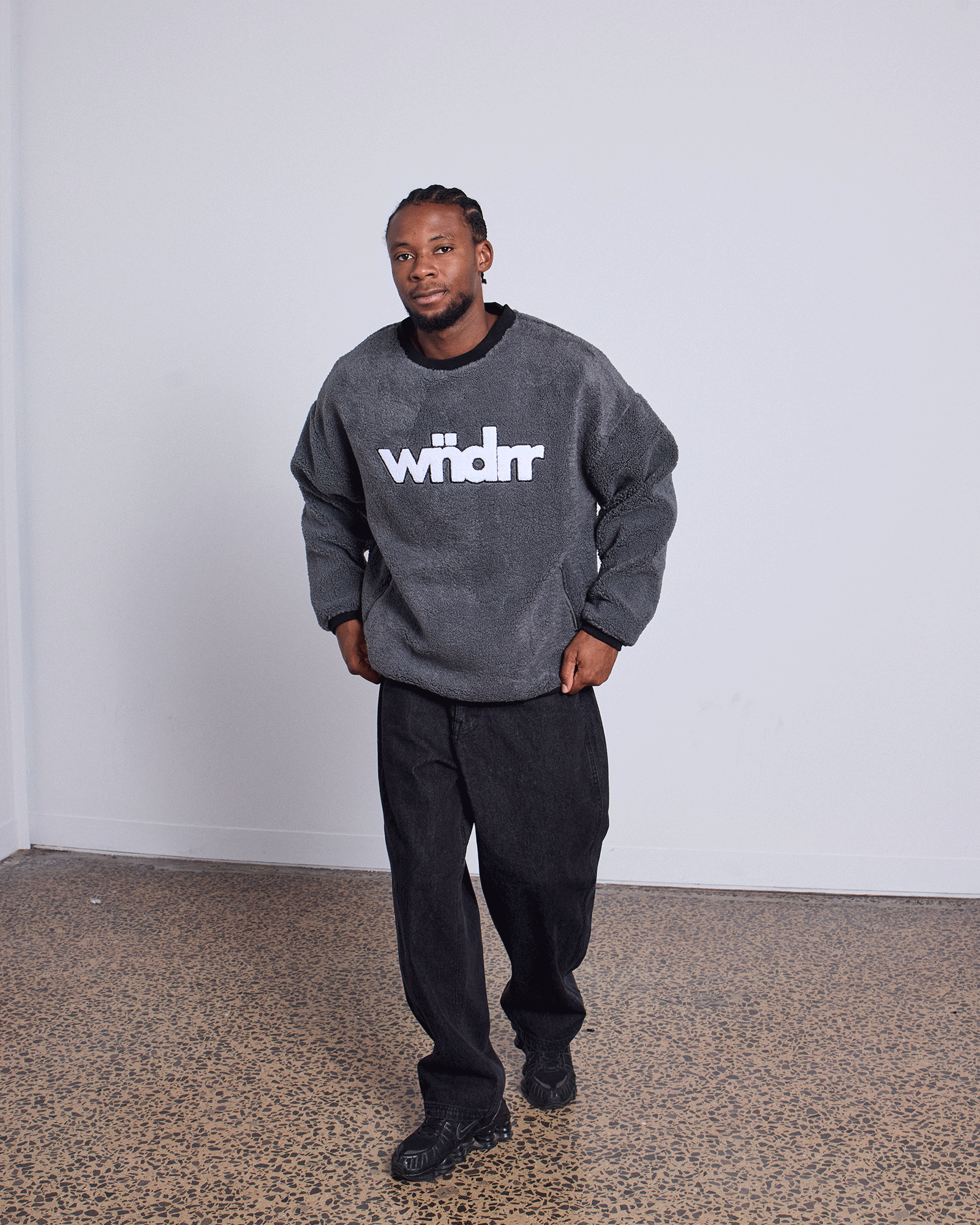 TONE SHERPA PULLOVER - FADED BLACK