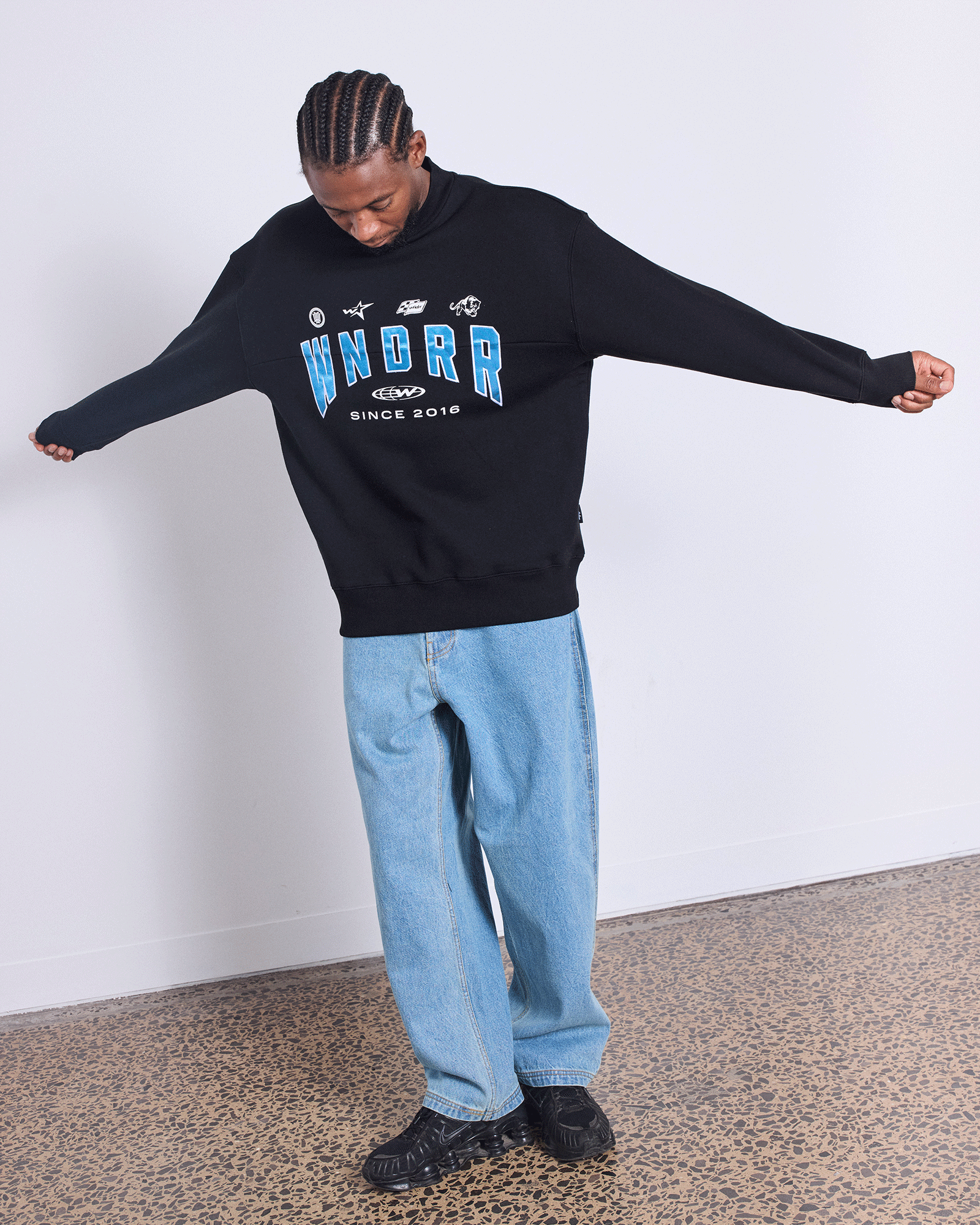 HASHI CREW SWEAT - BLACK