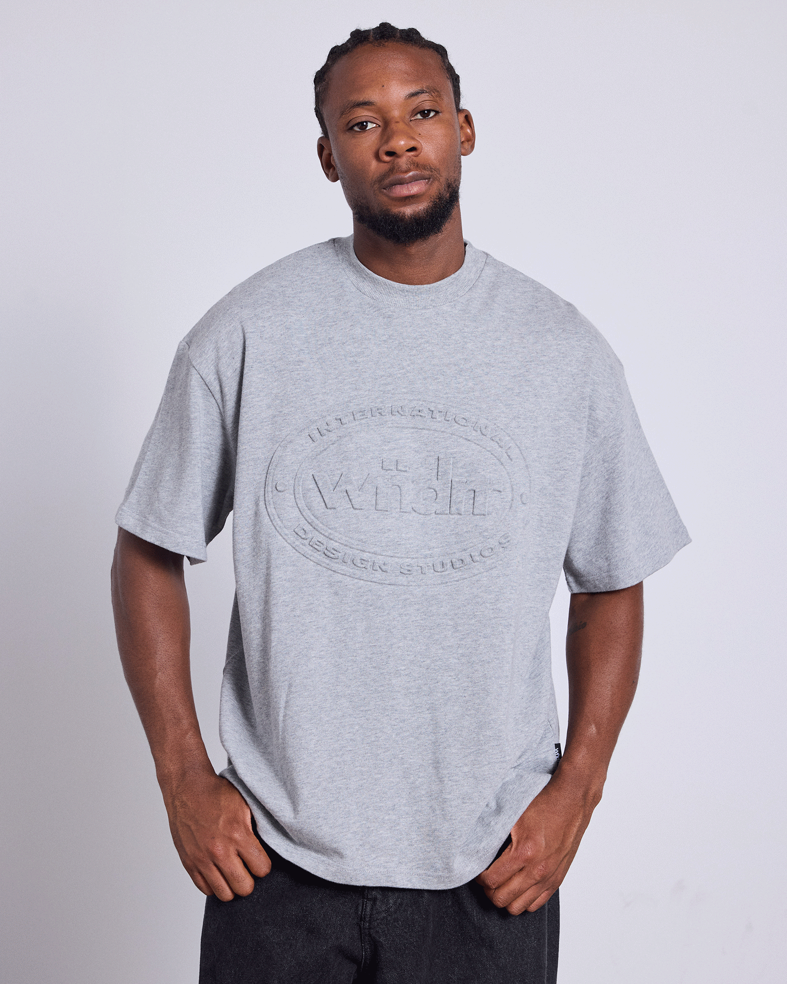 Model 184cm / Size M