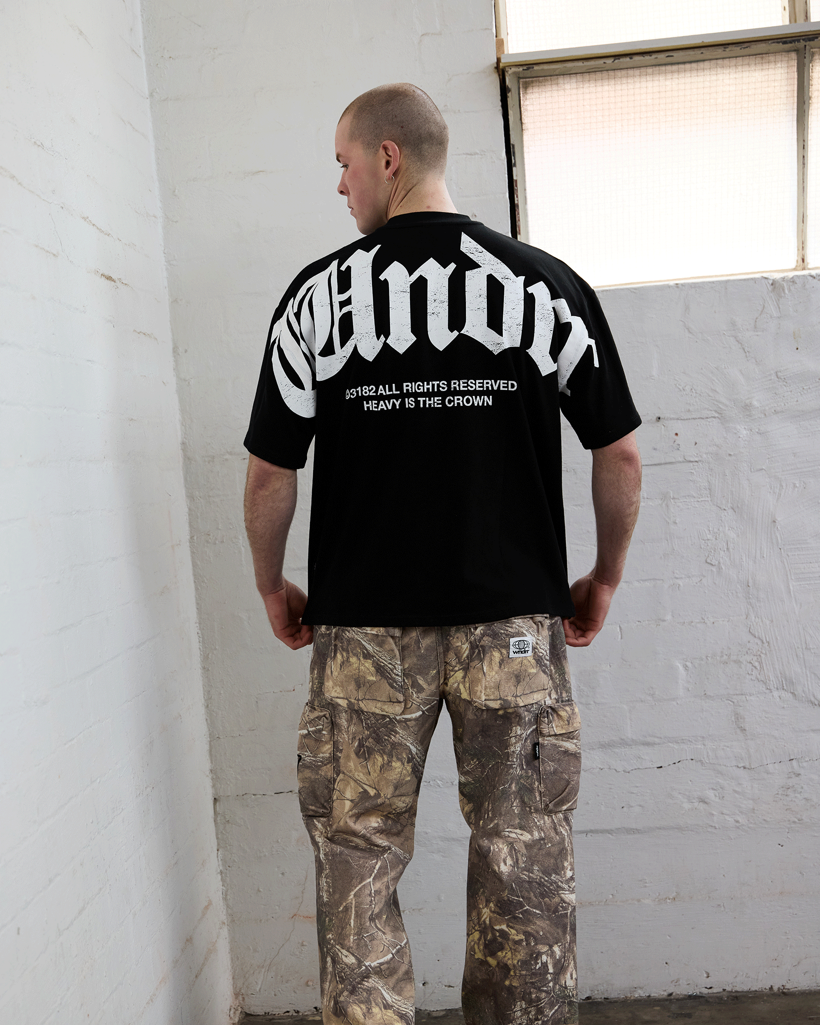 REVIVAL HEAVY WEIGHT TEE - BLACK